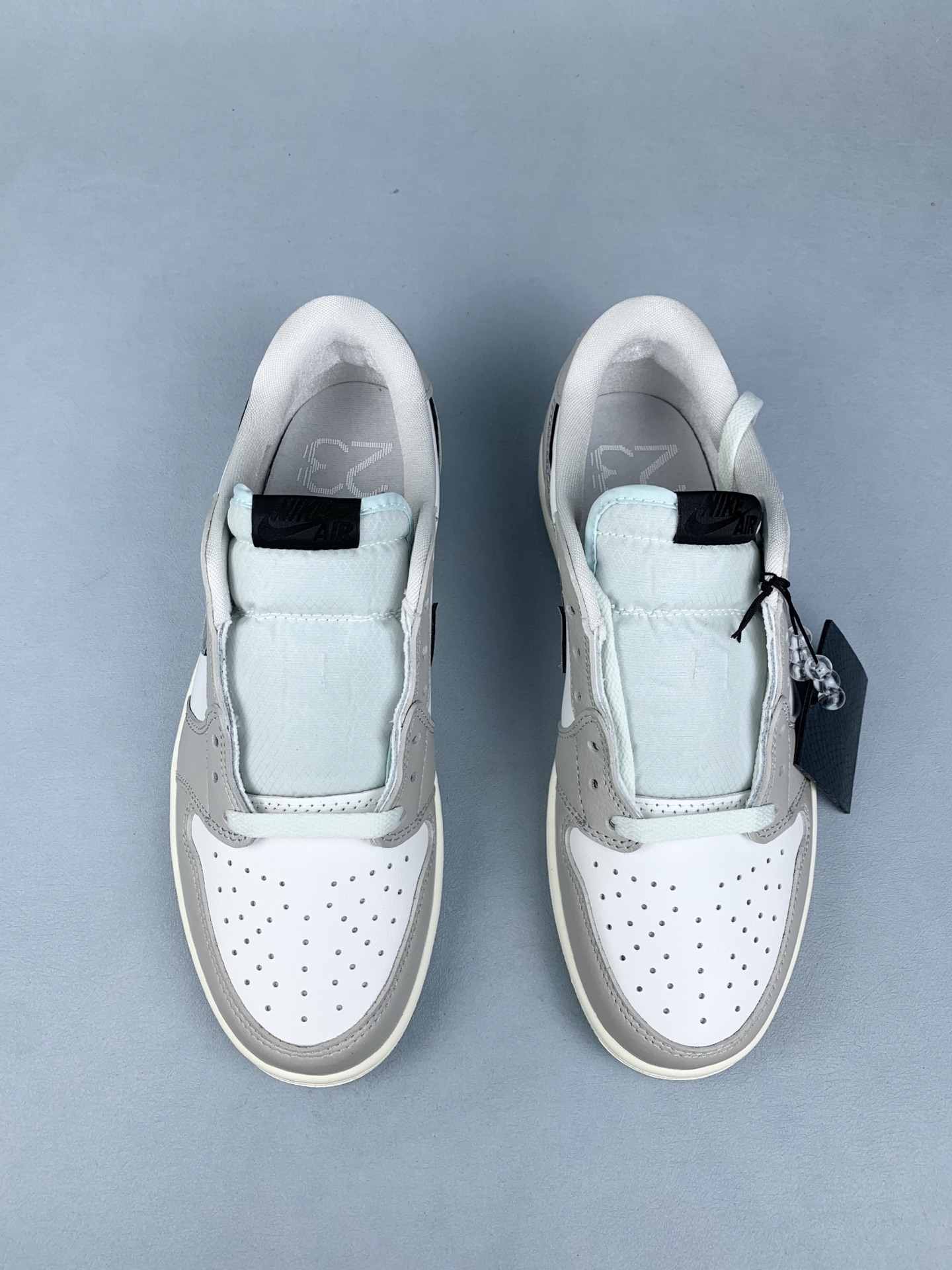 Air Jordan 1 Low OG 'Year of the Snake' Shoes