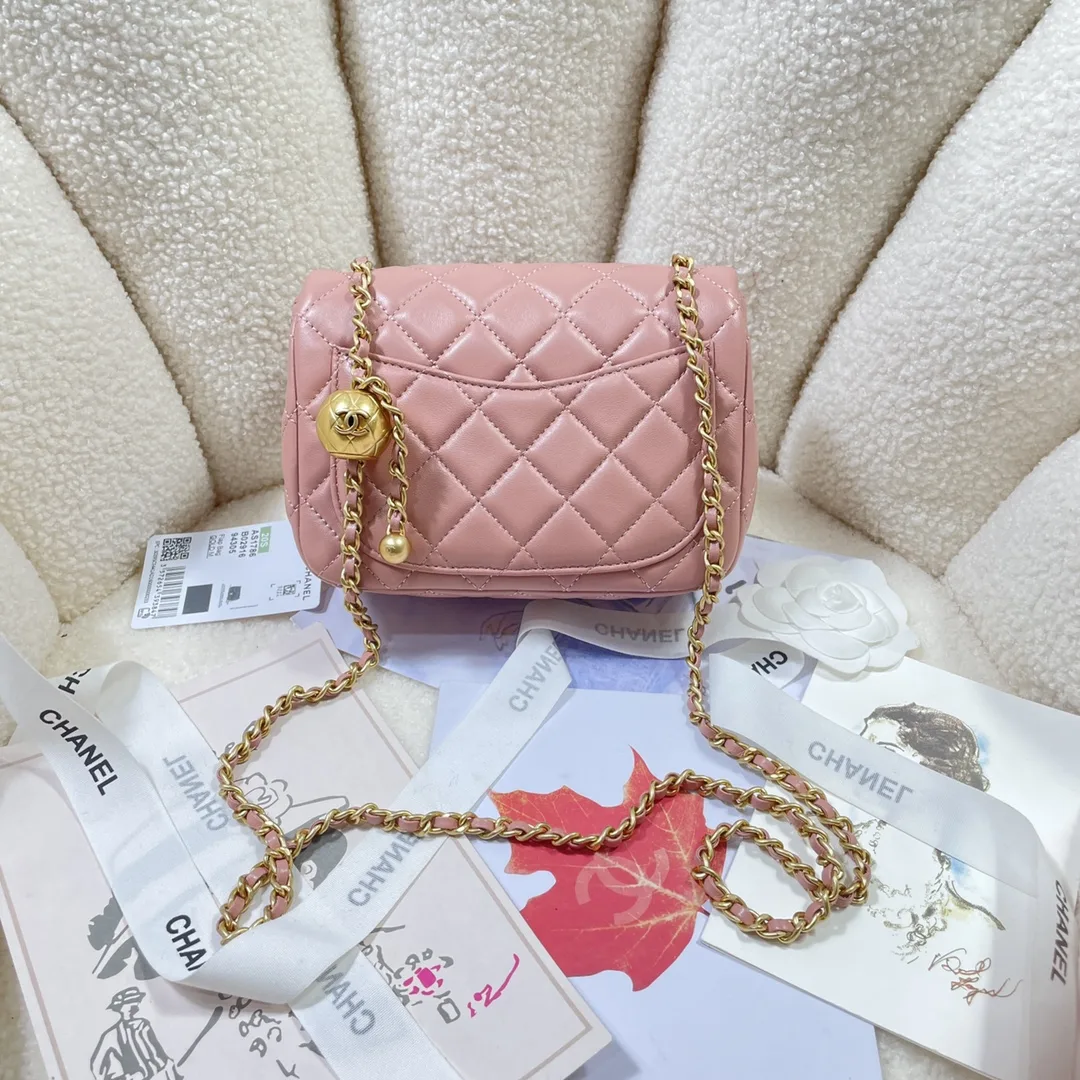 Chanel Pink Shoulder Bag product photo from LabelPicks