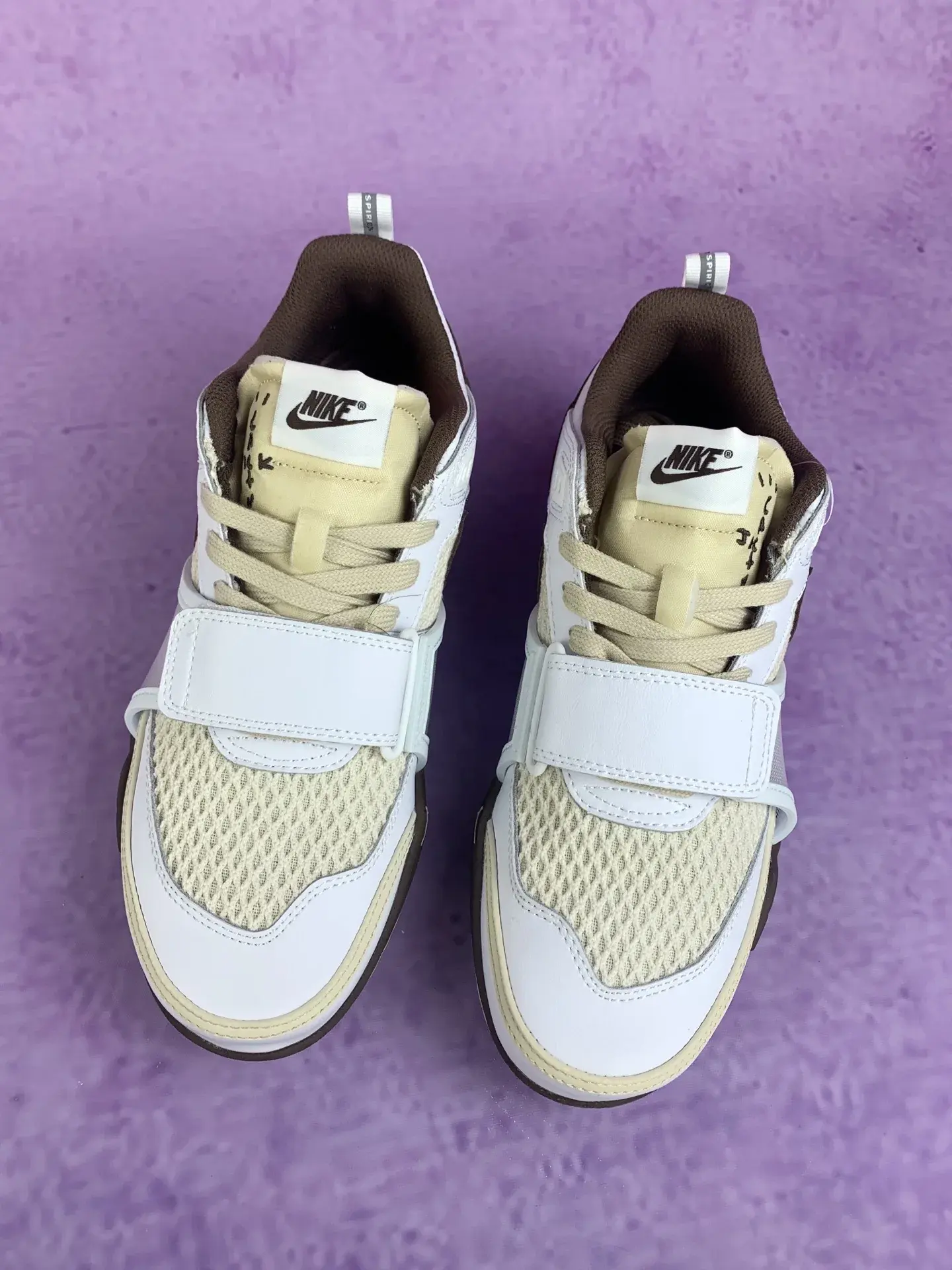 Travis Scott x Nike Zoom Field Jaxx “Light Chocolate” - White/Light Chocolate/White product photo from LabelPicks