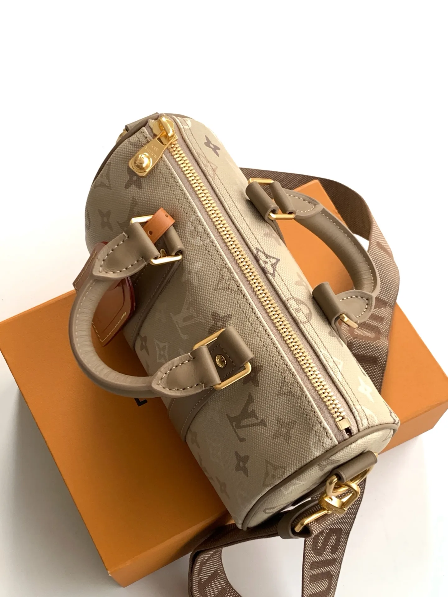 Louis Vuitton Monogram Canvas Keepall Top Handle Bag product photo from LabelPicks