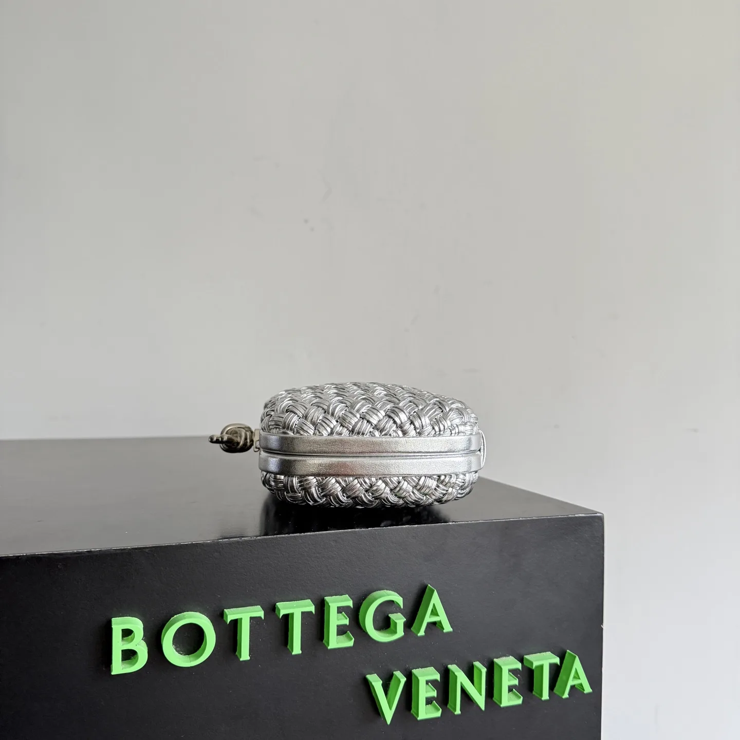 Bottega Veneta Intrecciato Woven Leather Knot Tote Bag product photo from LabelPicks