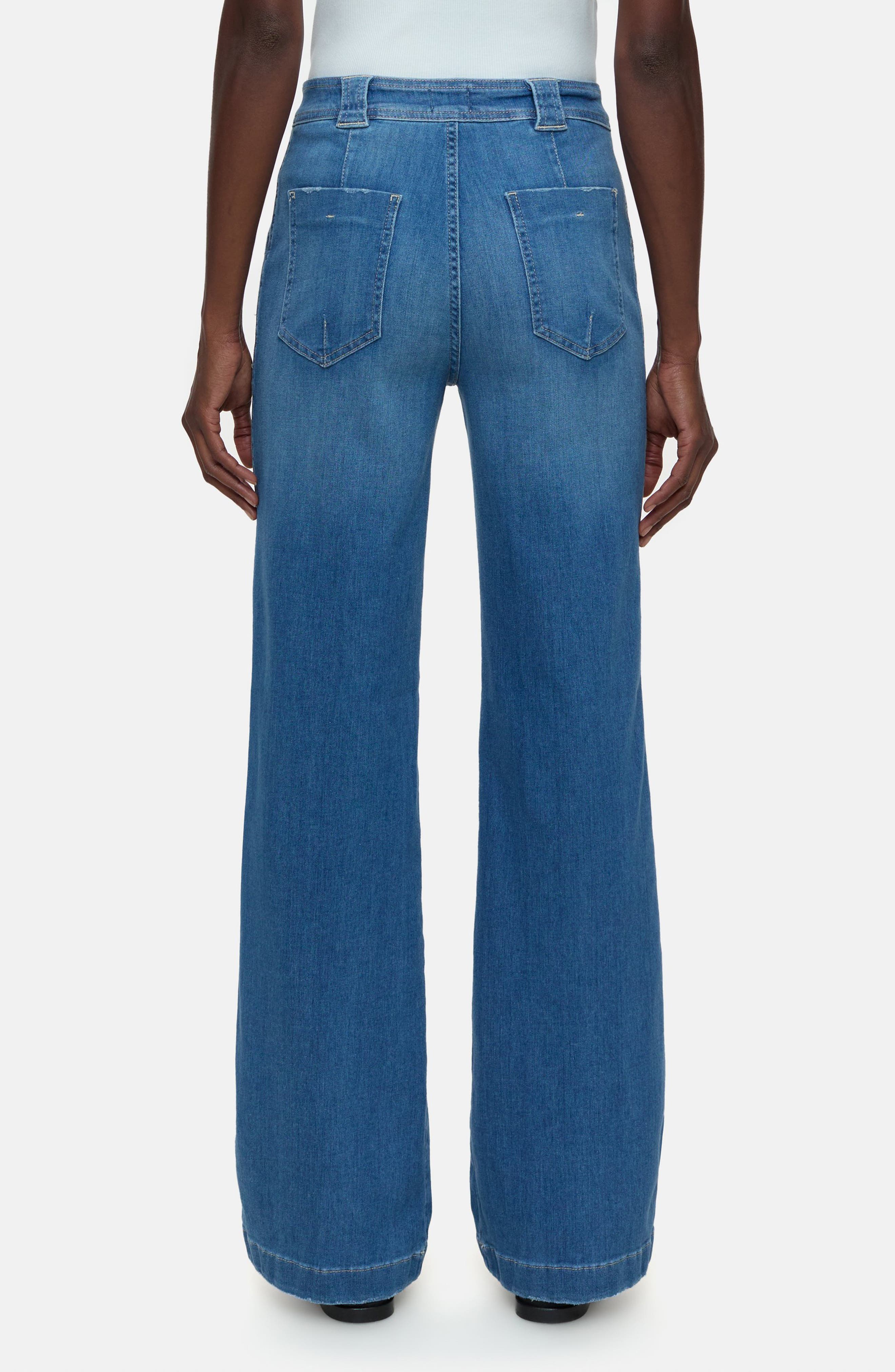 Closed Aria Flare Jeans