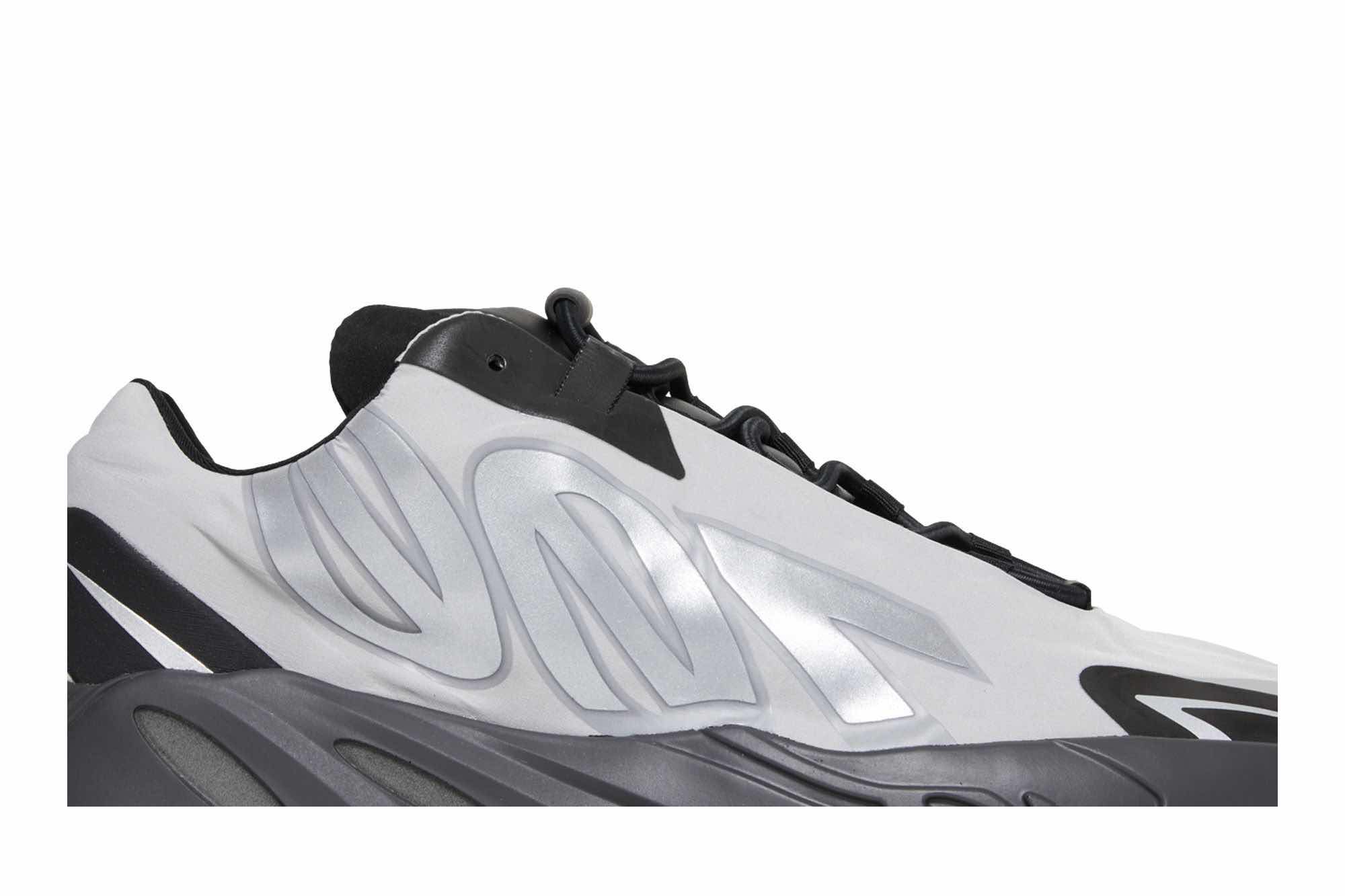 Adidas Yeezy Boost 700 MNVN ‘Metallic’ GW9524