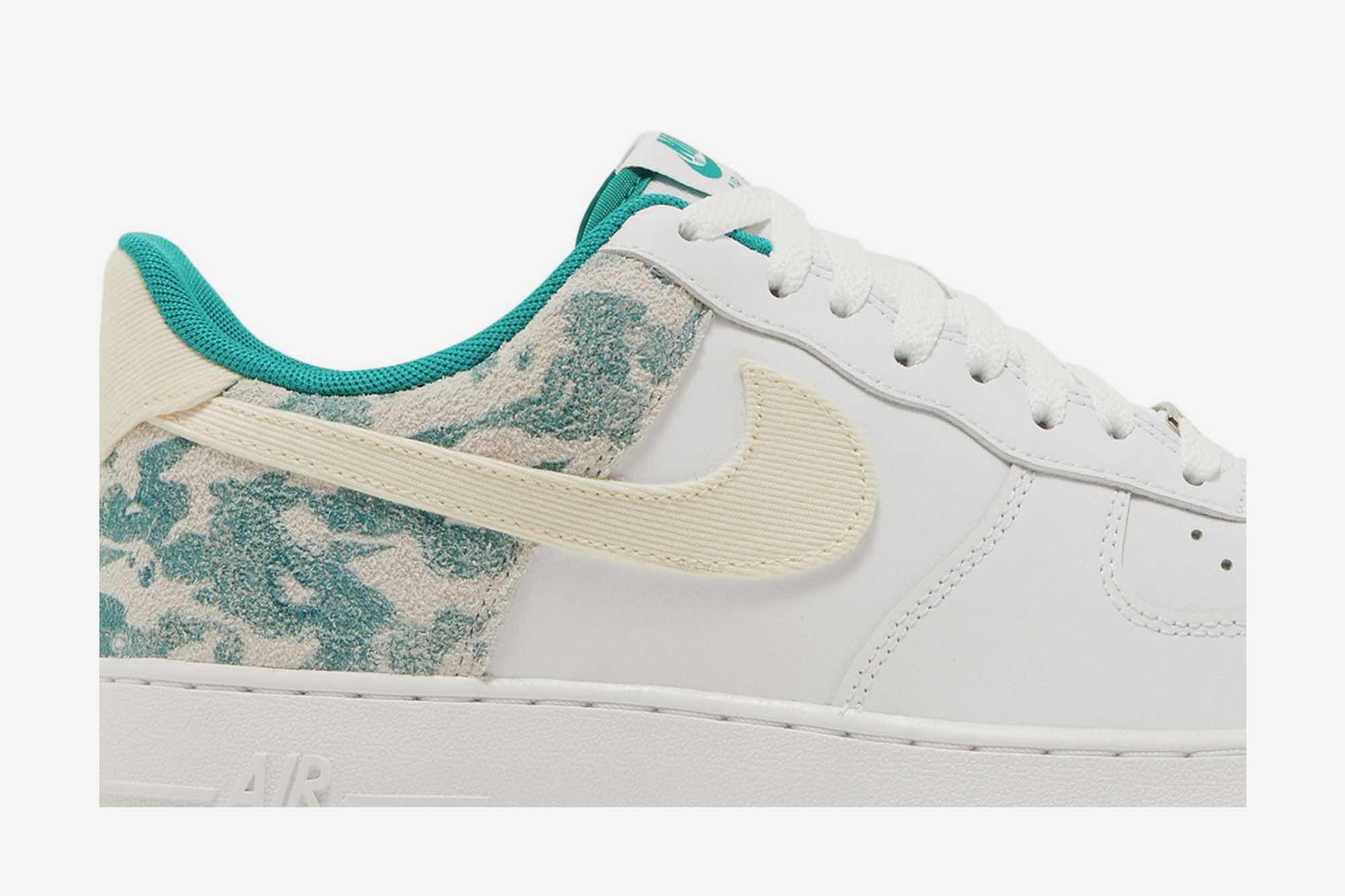Nike Air Force 1 ’07 LV8 ‘Neptune Green Camo’ DX3365-100