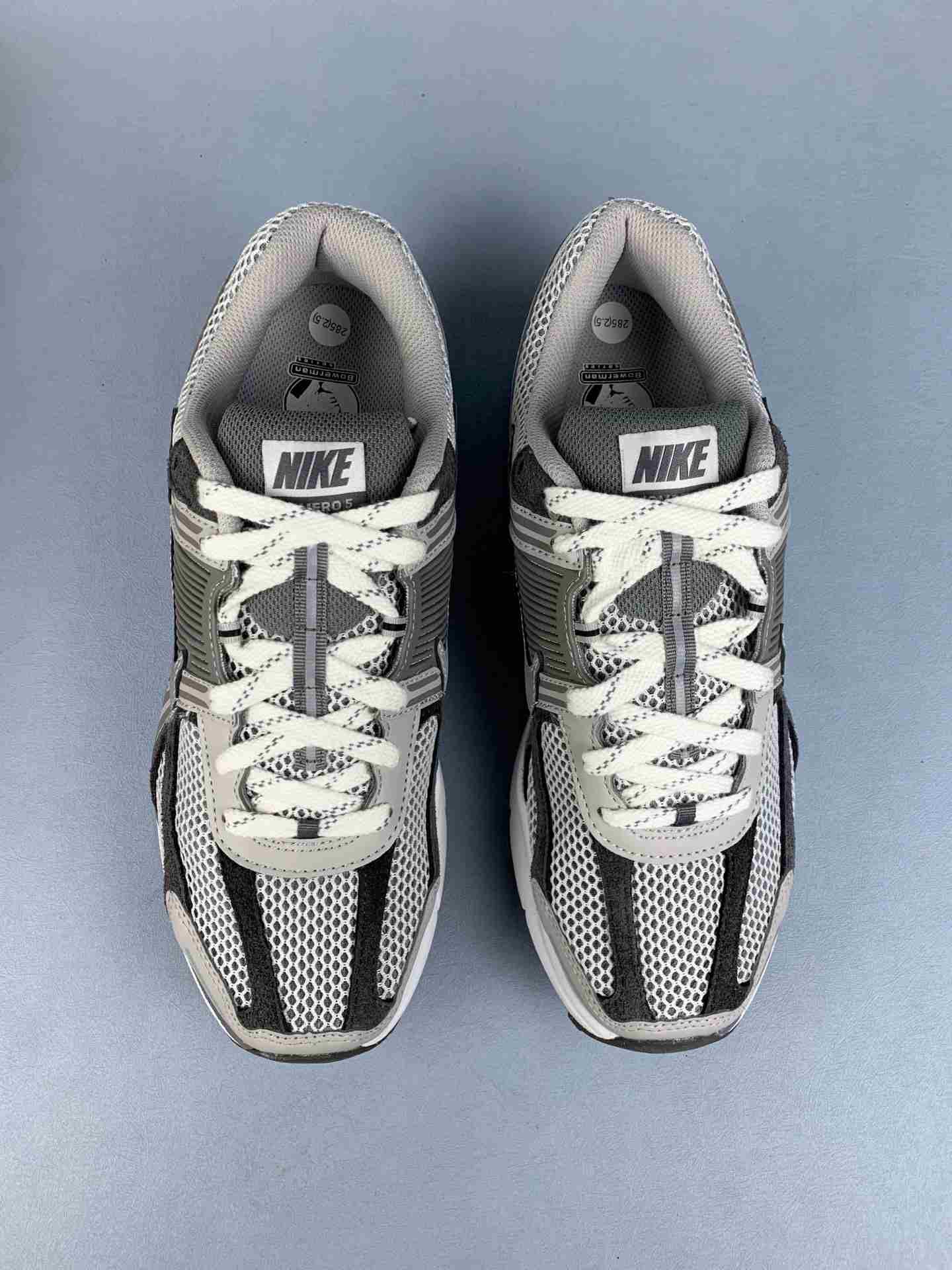 Nike Zoom Vomero 5 Premium Shoes