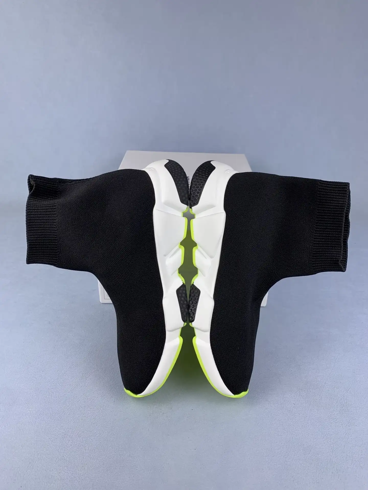 Speed 2.0 Sneaker 'Black Fluo Yellow' product photo from LabelPicks
