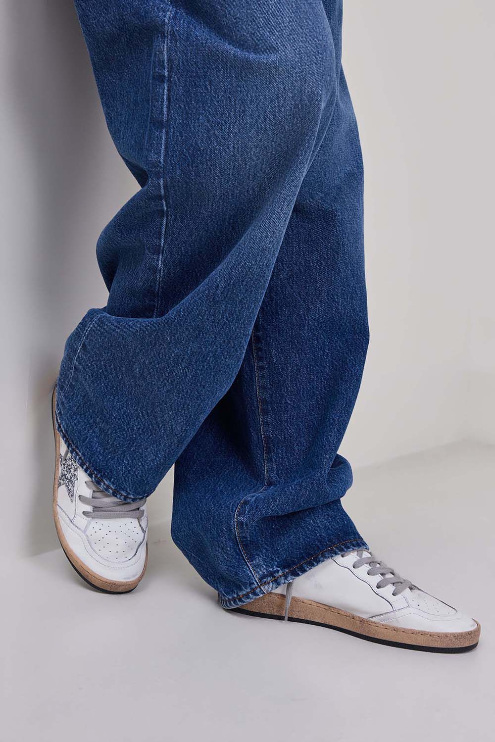 GOLDEN GOOSE נעלי סניקרס בולסטאר