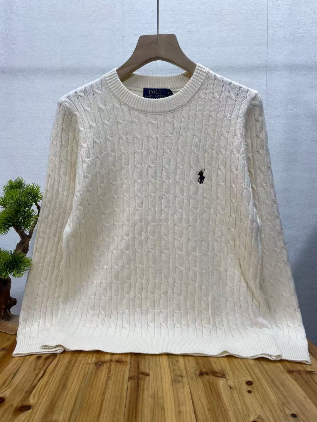1224 New classic sweater