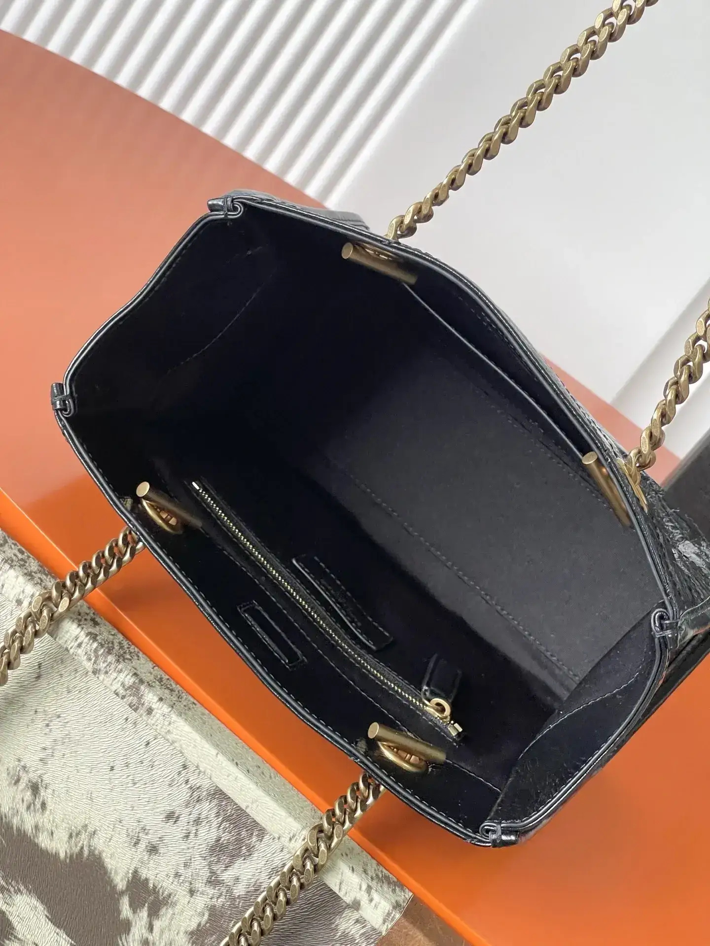 Saint Laurent Niki Black Calfskin Tote Bag product photo from LabelPicks