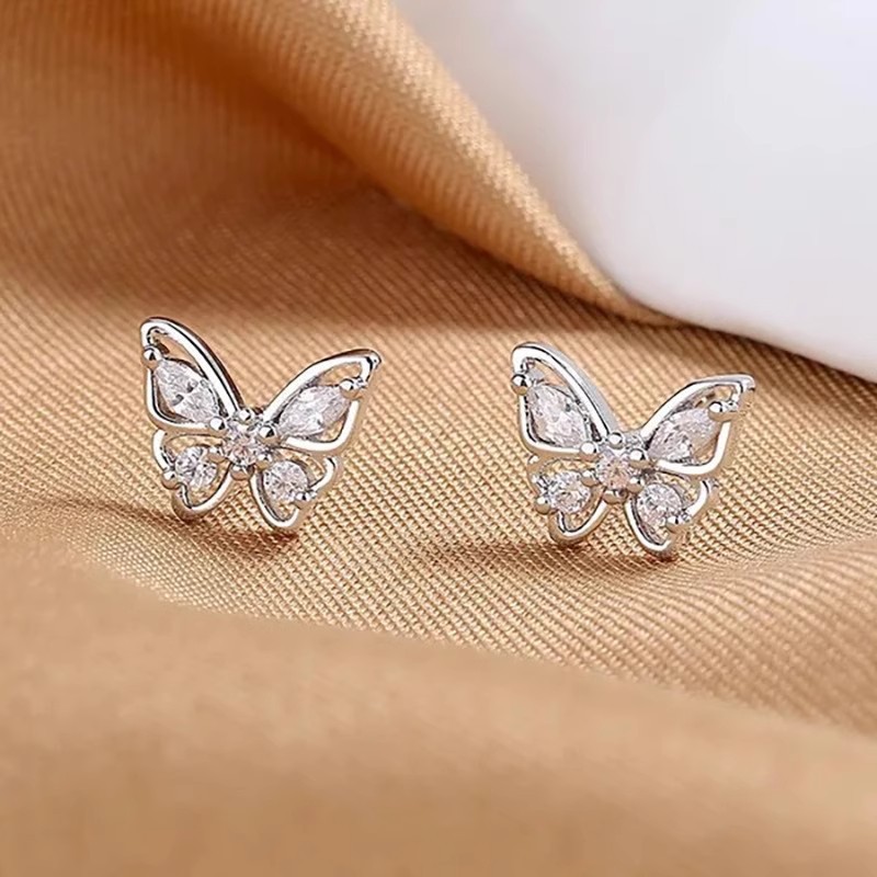 Hollow-out zircon butterfly earrings for women, summer forest style, versatile and fresh, Korean version niche earrings