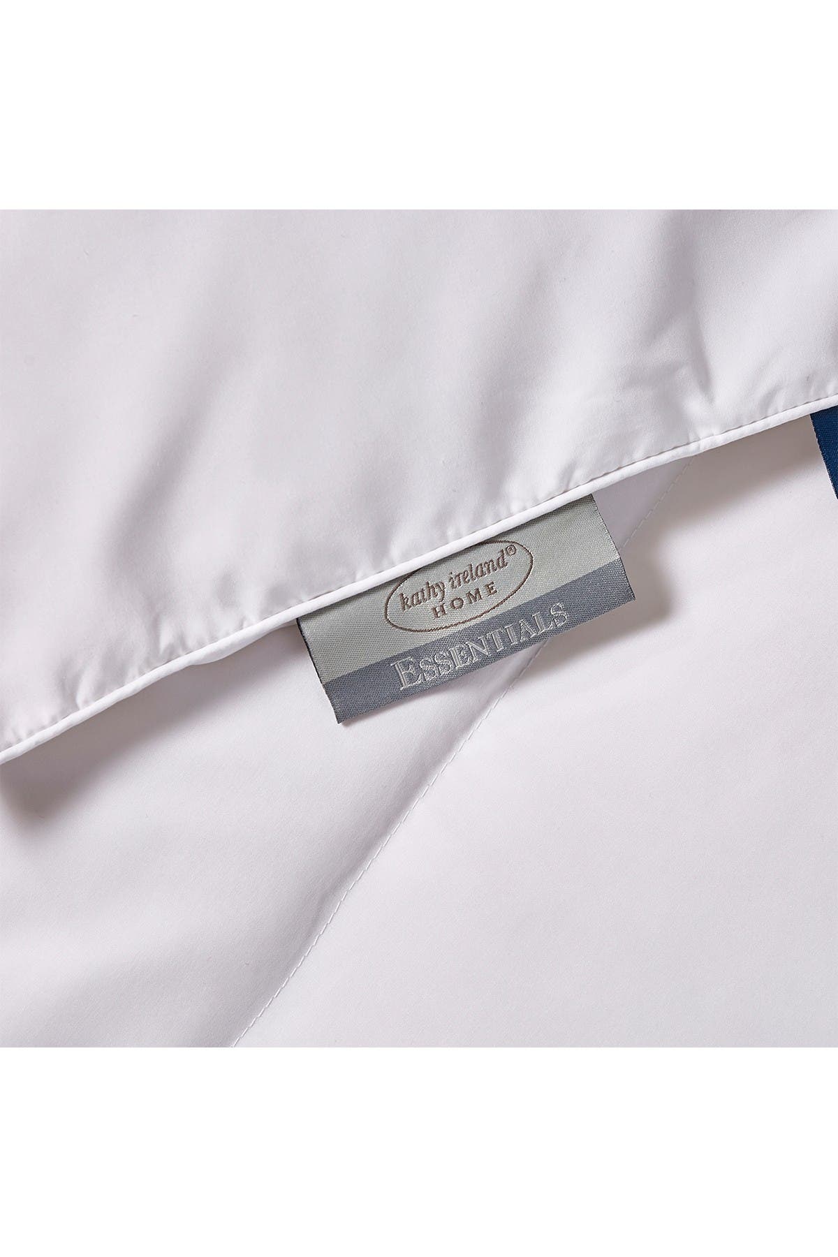 BLUE RIDGE HOME FASHIONS Kathy Ireland Light Warmth White Down Fiber Comforter
