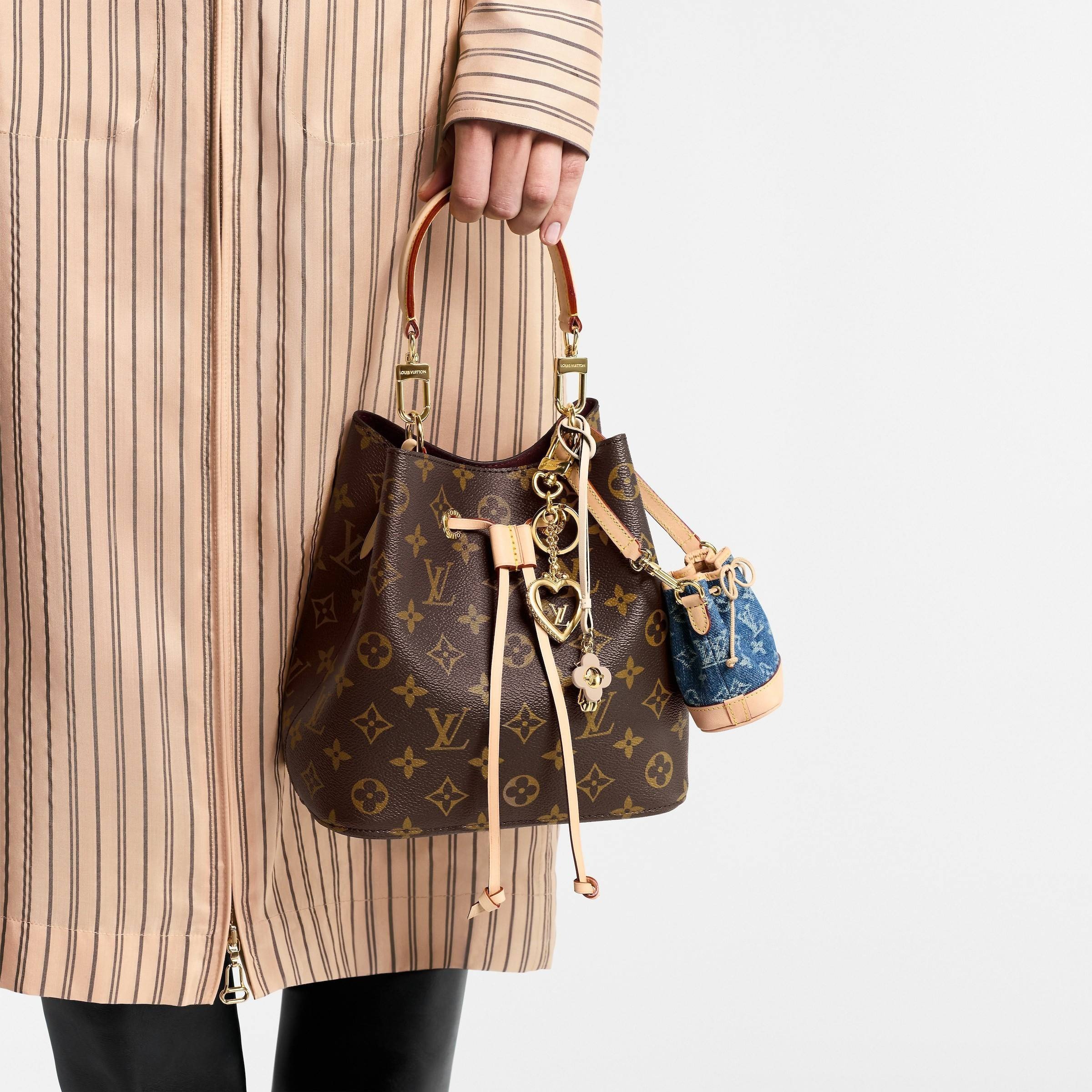 NéoNoé BB – Bolsa Bucket Feminina Monogram de Luxo Modelo: M46581