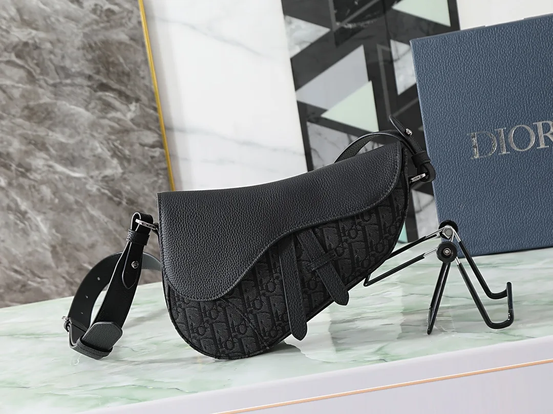 Dior Saddle Black Oblique Canvas Saddle Bag product photo from LabelPicks