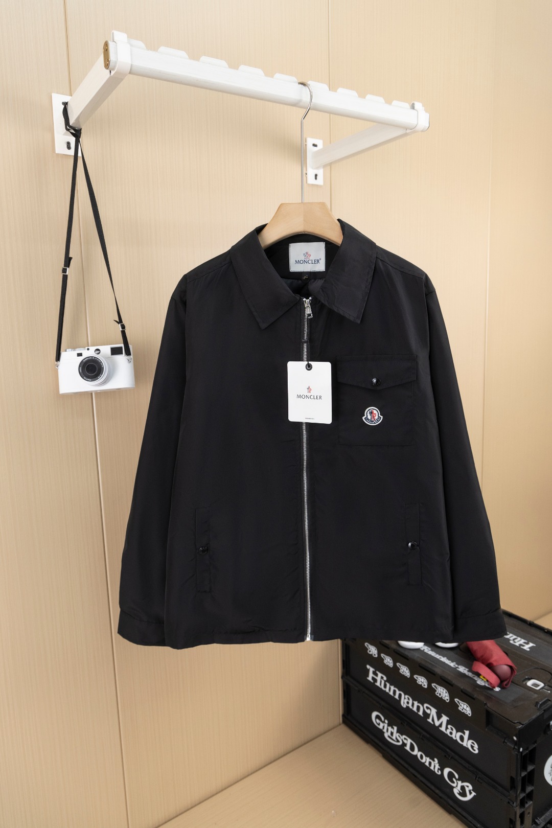 Iconic Logo Long Sleeved Zipper Jackets