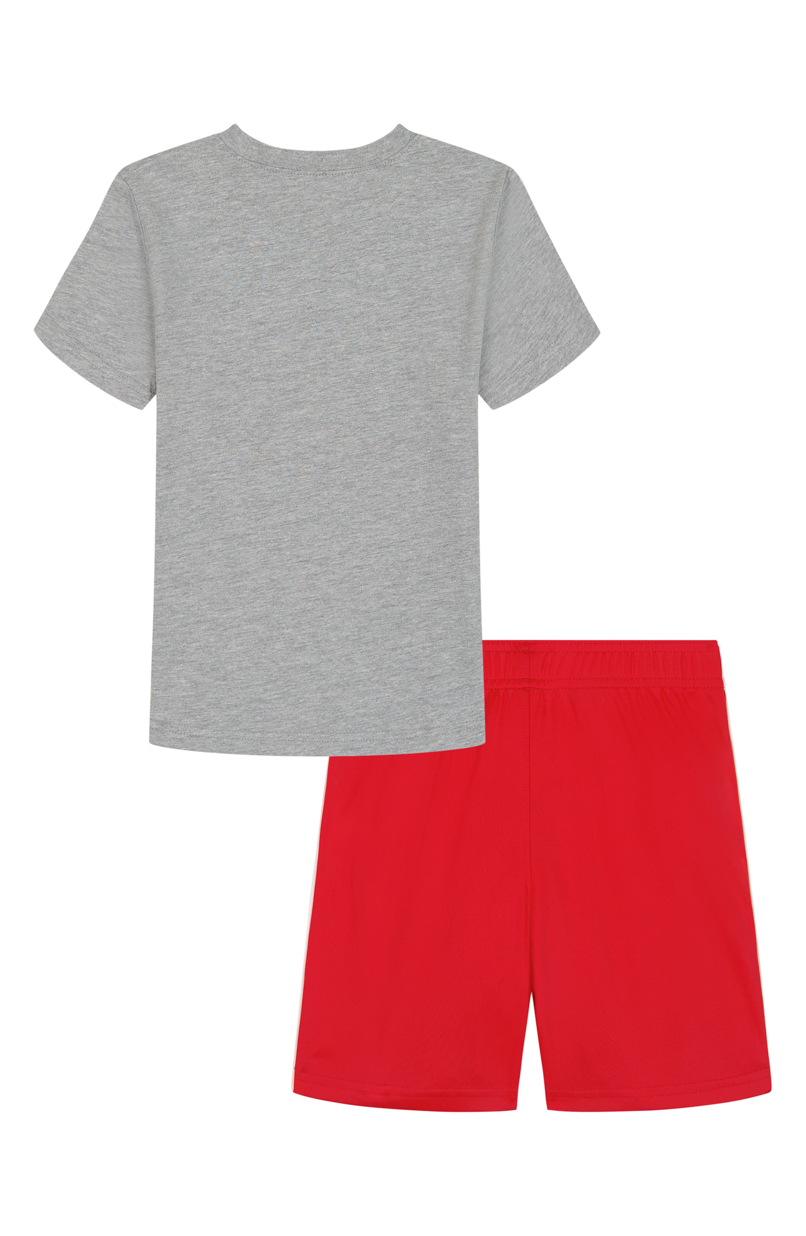 Under Armour Kids' Tug of War Graphic T-Shirt & Shorts Set