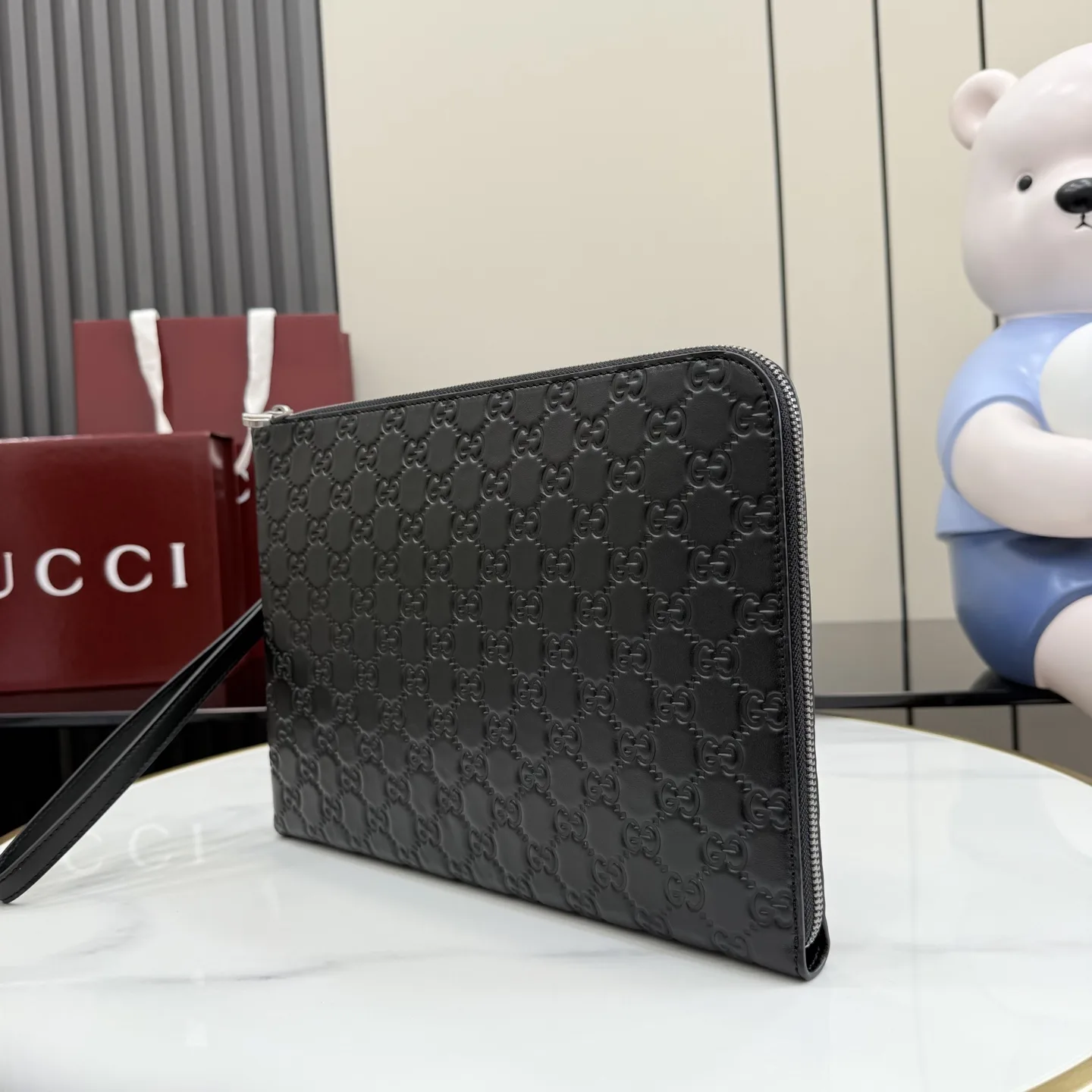 Gucci Smooth Leather Clutch product photo from LabelPicks