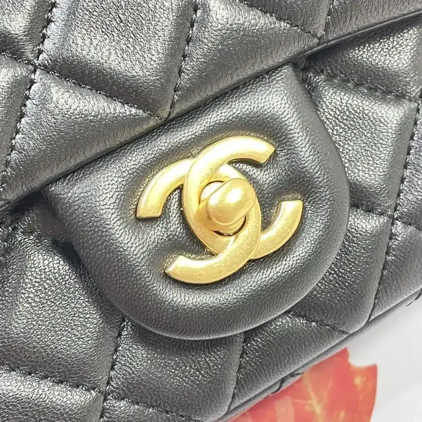 Chanel Black Shoulder Bag product photo from LabelPicks