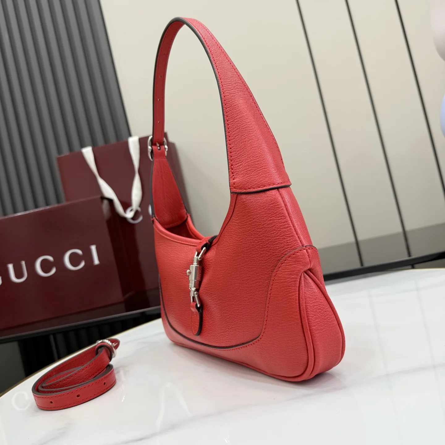 Gucci Red Jackie Grained Leather Shoulder Bag product photo from LabelPicks