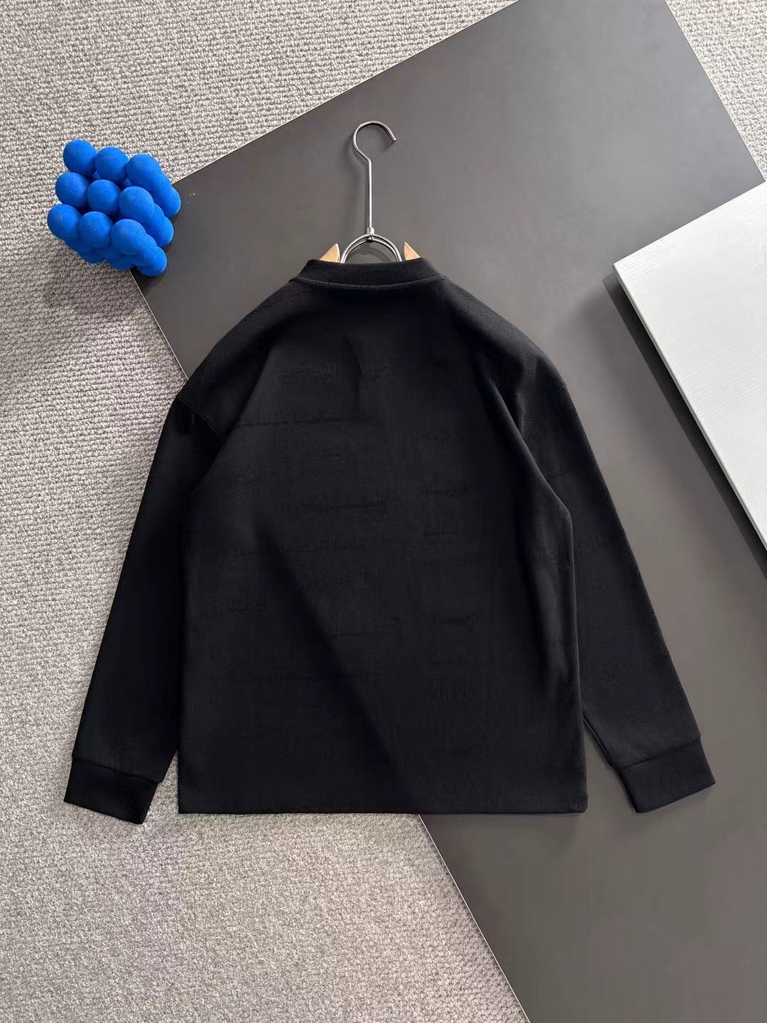 0916 New simple feature jacket