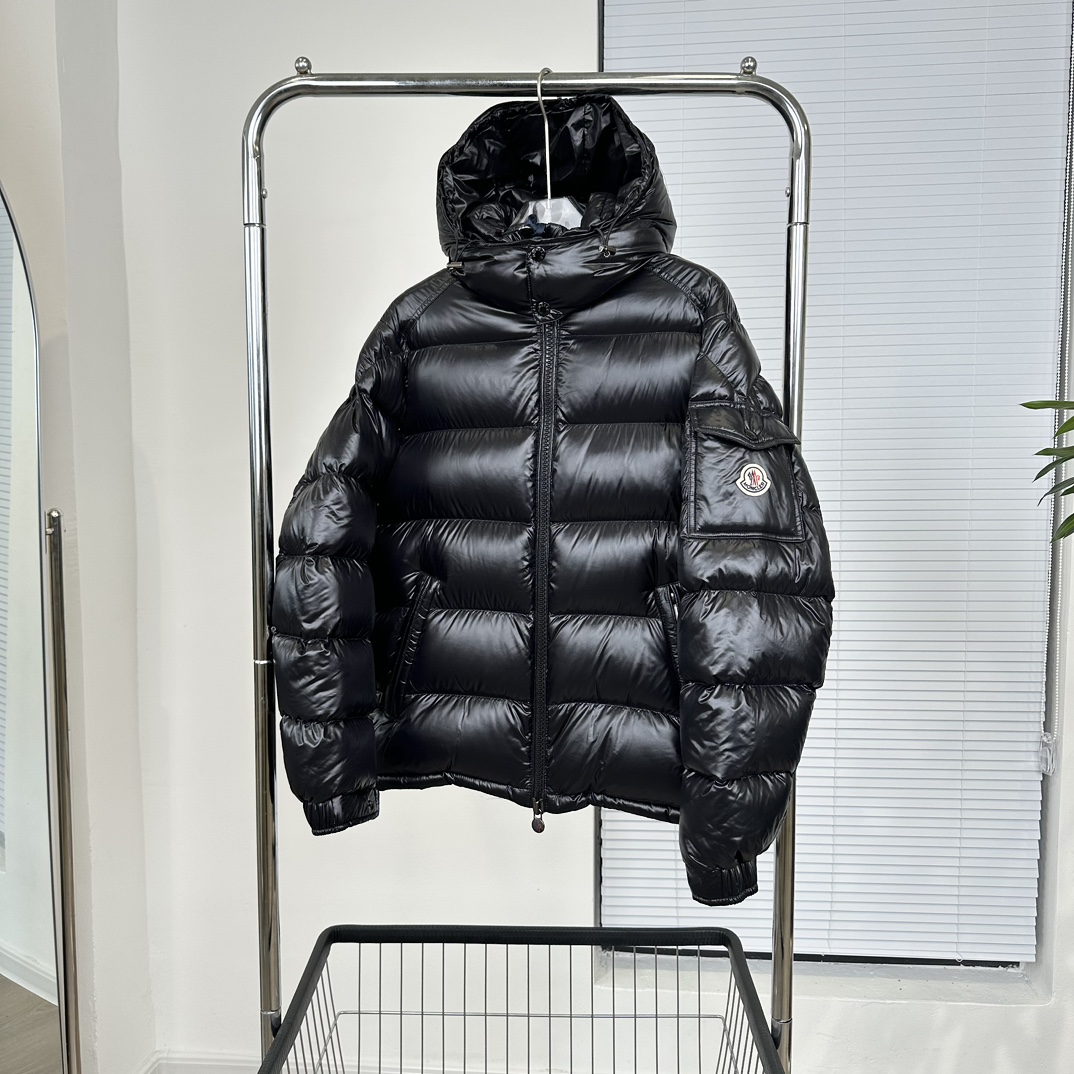 0904 latest trend warm and comfortable ski down jacket