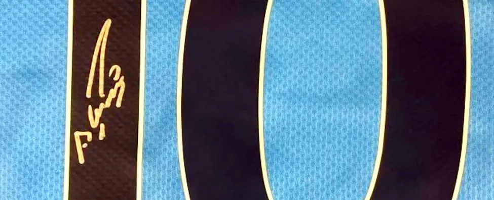 Sergio Aguero SIGNED Man City 11/12 Home Jersey/Shirt - COA - 2012