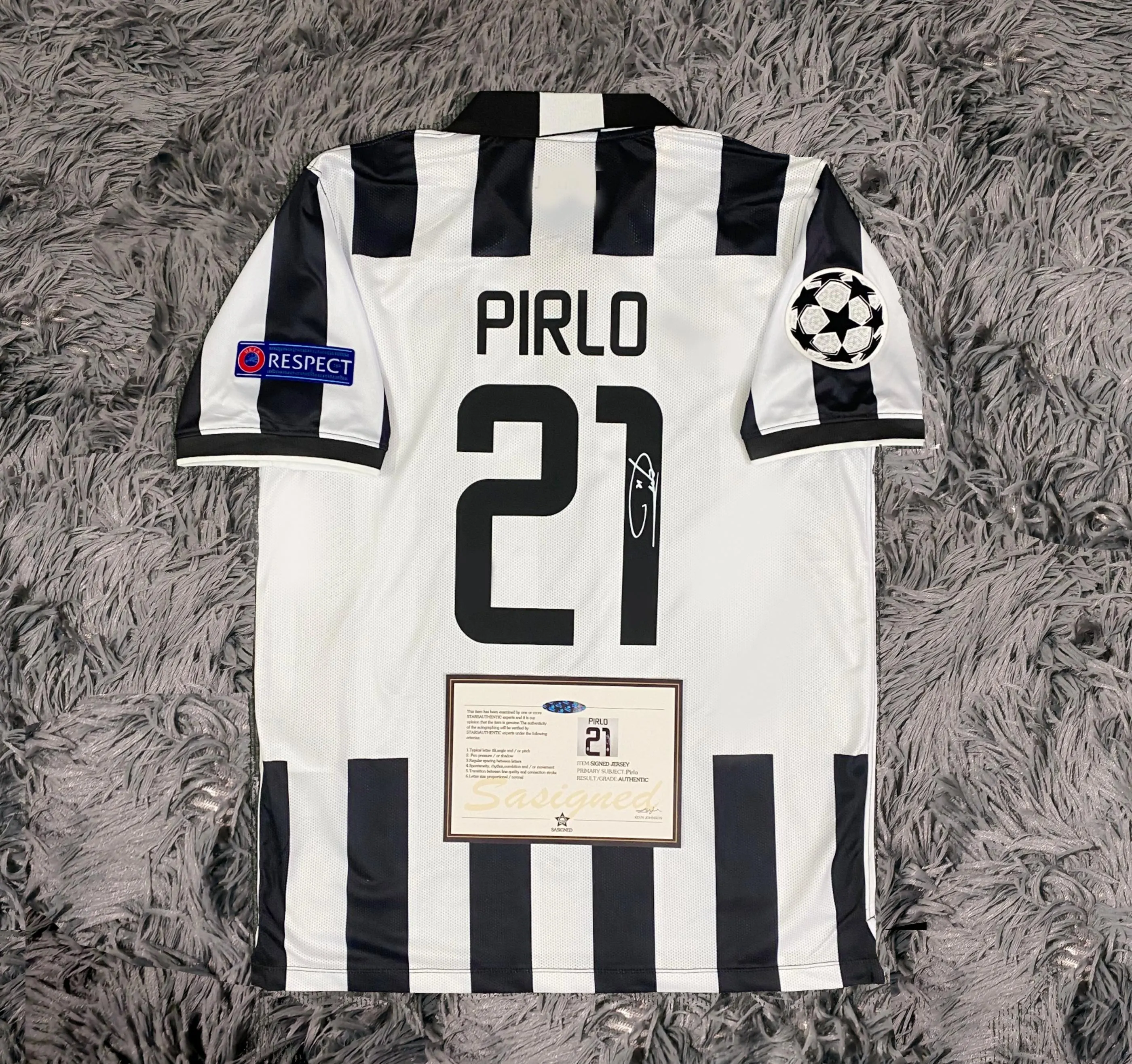 Andres Pirlo SIGNED Juventus 14/15 Home Jersey/Shirt - COA - 2015 Retro