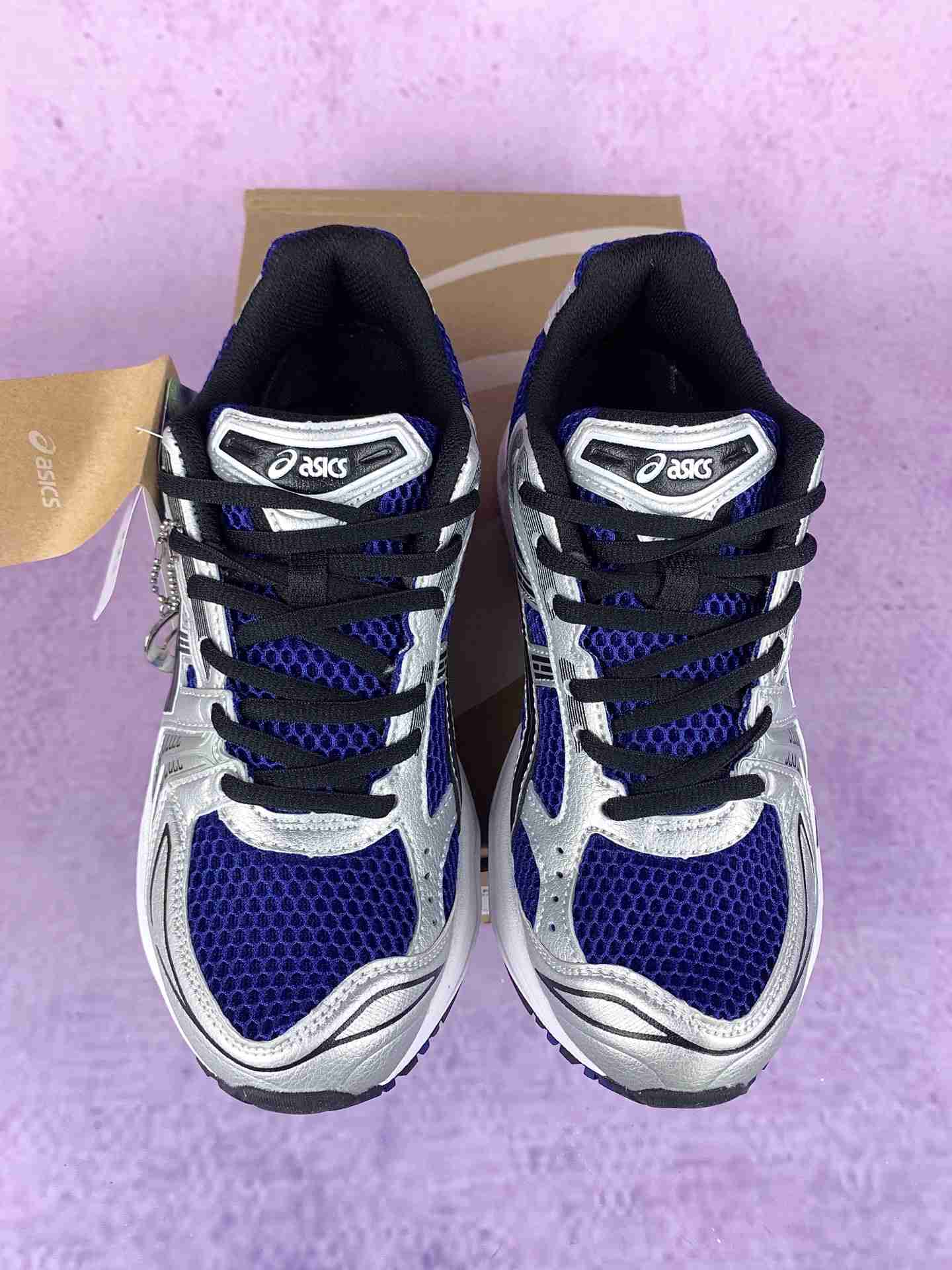 ASICS GEL-KAYANO 14 Sportstyle Shoes