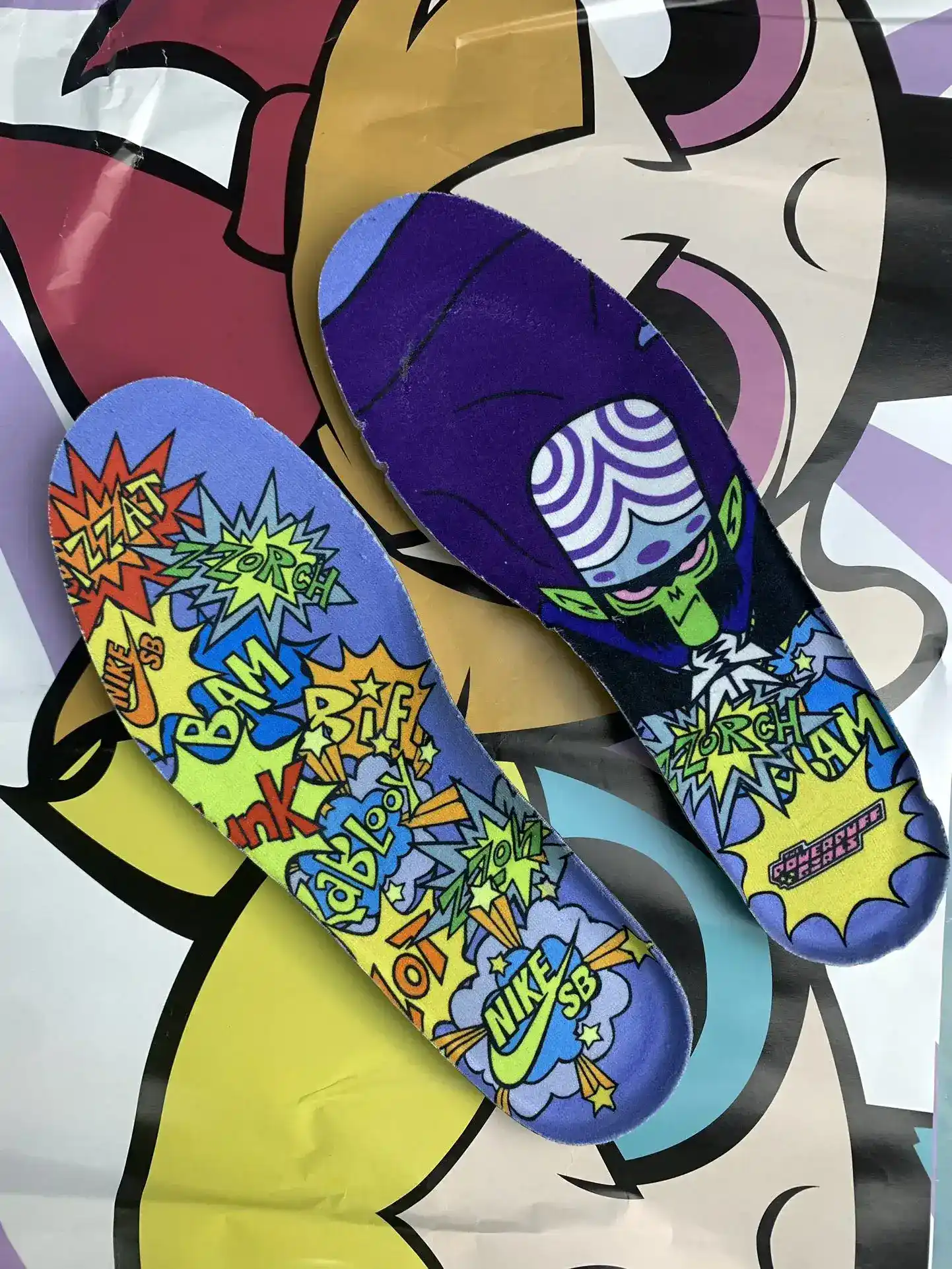 Nike SB Dunk Low Pro x The Powerpuff Girls 'Bubbles' Shoes product photo from LabelPicks