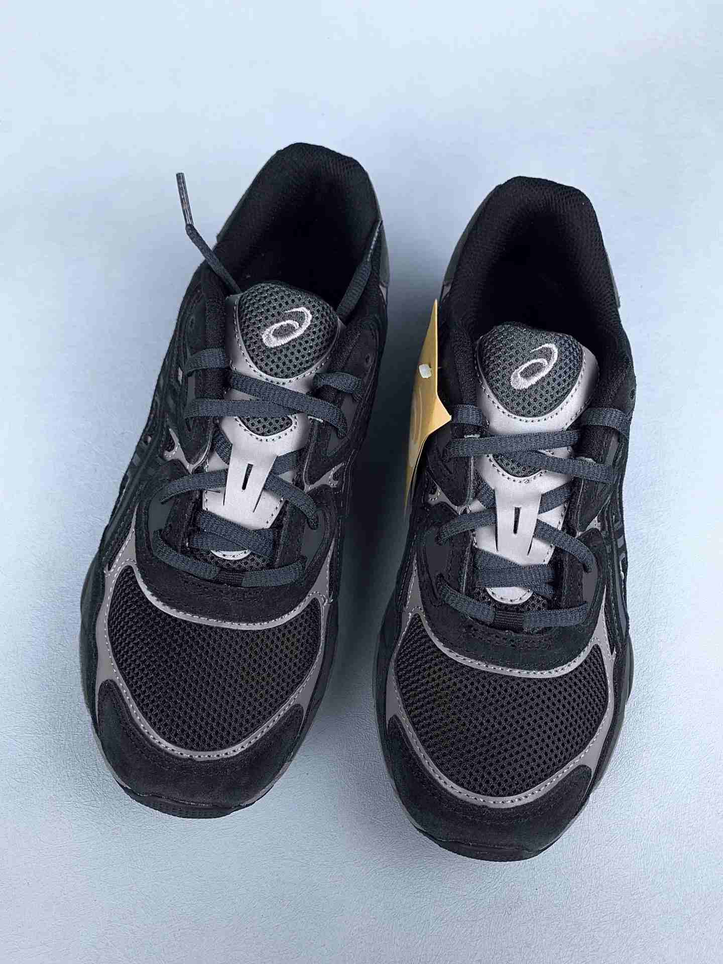 ASICS GEL-NYC Sportstyle Shoes