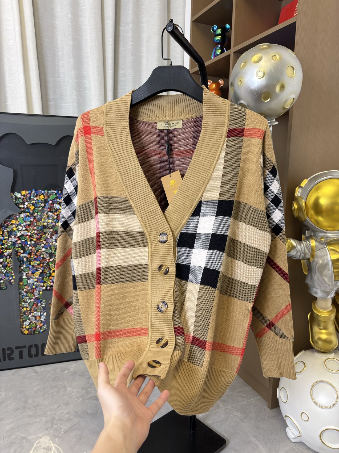 Plaid Long Sleeve Knitted Cardigan Sweater