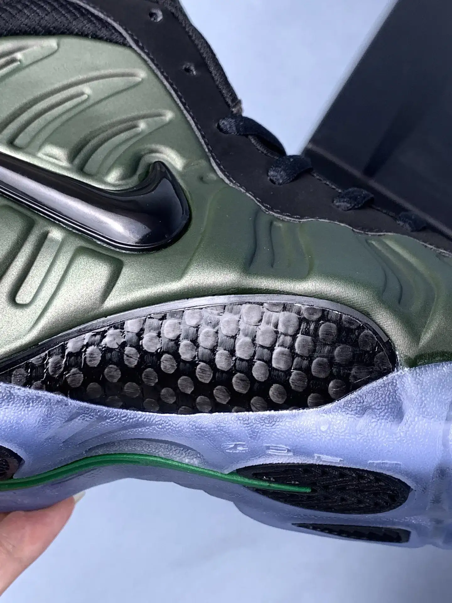 Nike Air Foamposite Pro 'Pine Green' Shoes product photo from LabelPicks