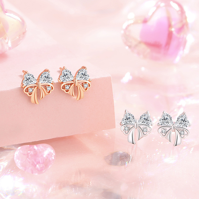 Original heart-shaped bow earrings for women, made of sterling silver, with a fresh and youthful design, niche style, perfect as a gift for a best friend or for a birthday