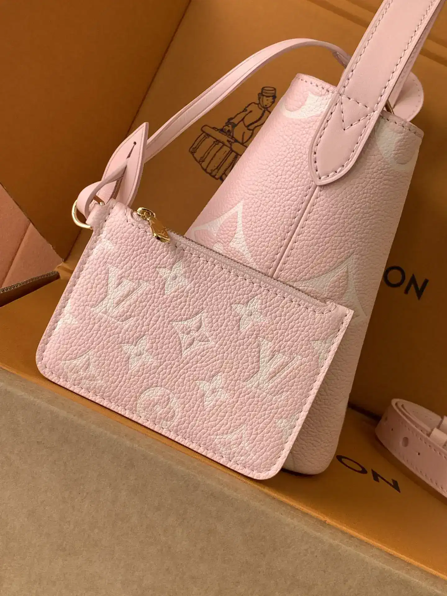Louis Vuitton Pink Shoulder Bag product photo from LabelPicks