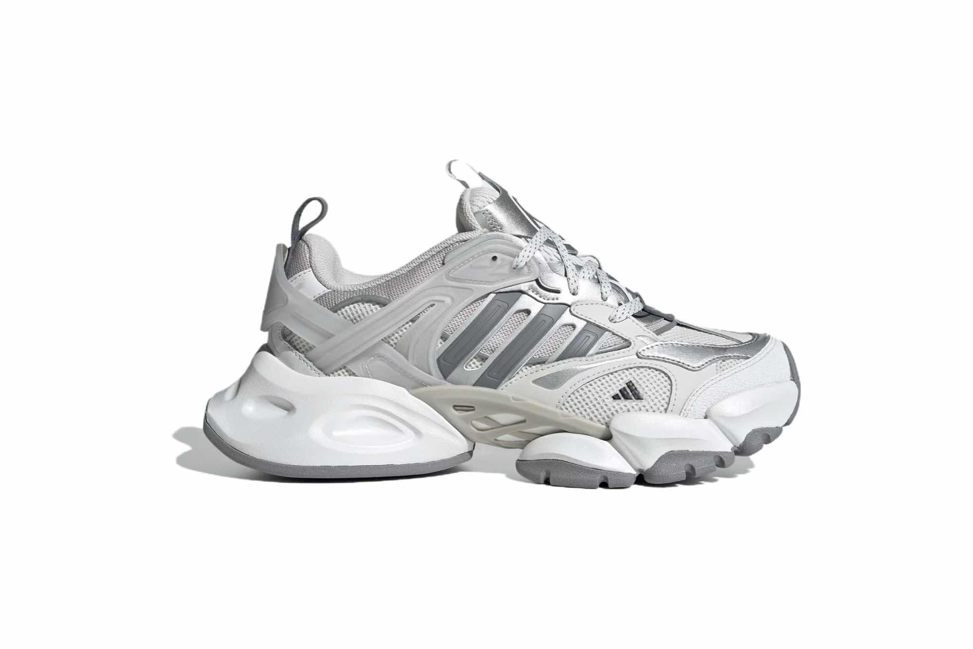 Adidas XLG Runner Deluxe ‘Grey Silver’ JP5761