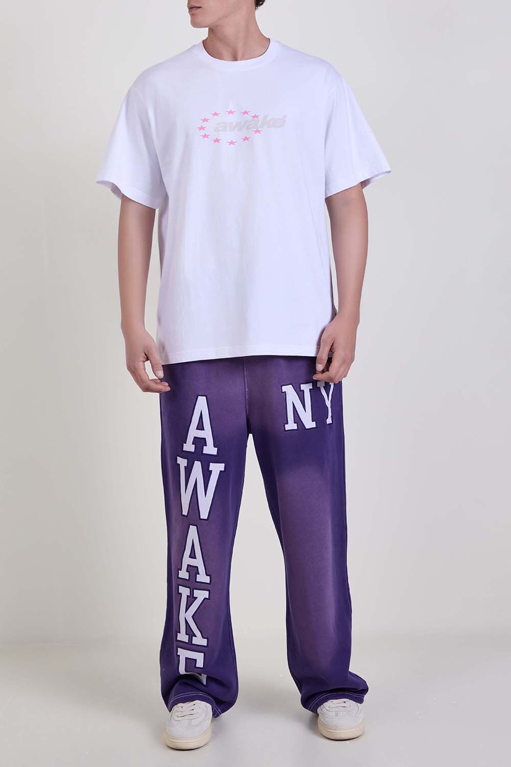 AWAKE חולצת טי בגזרה ישרה