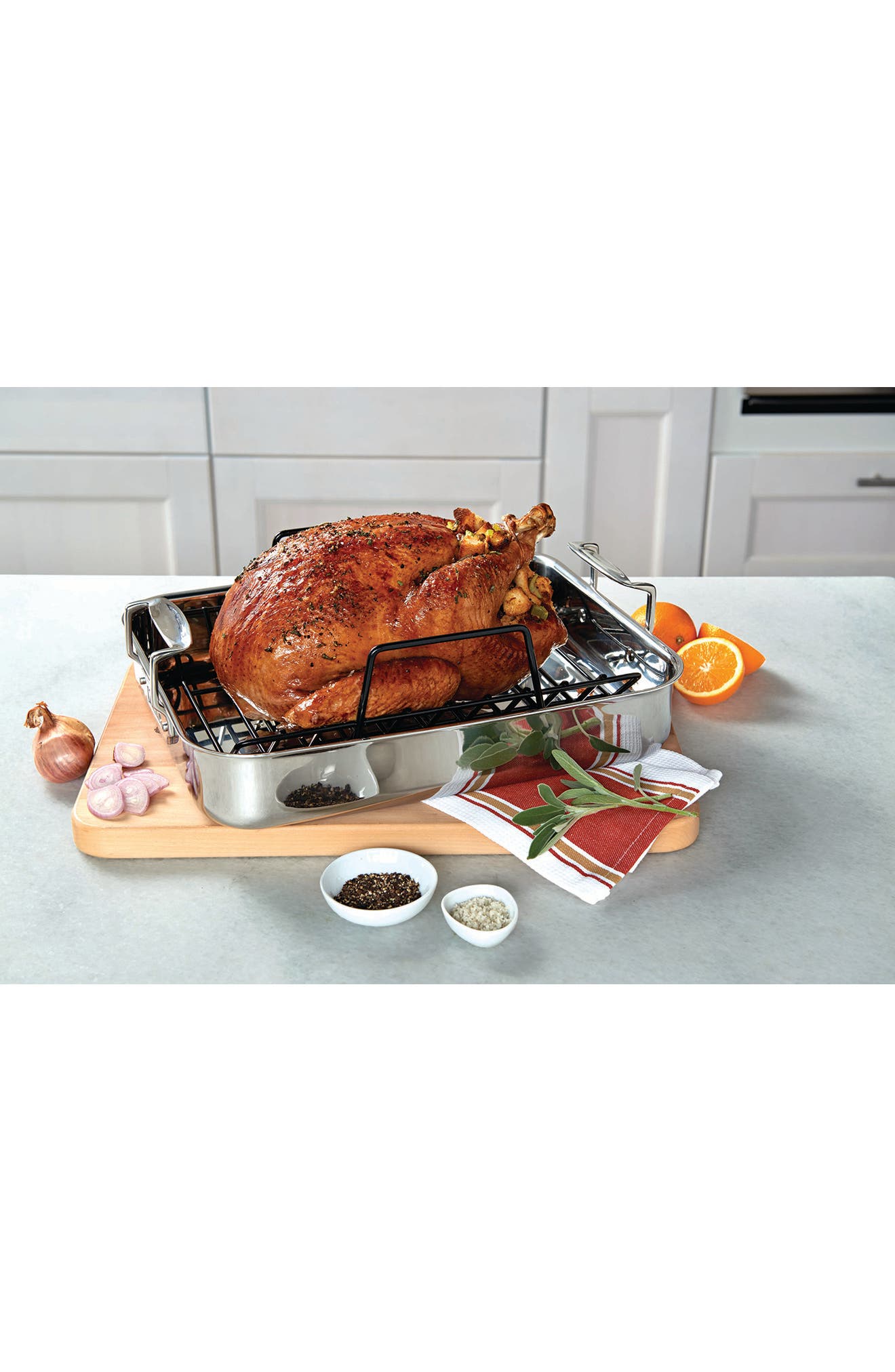 Viking 3-Ply Roasting Pan with Nonstick Rack