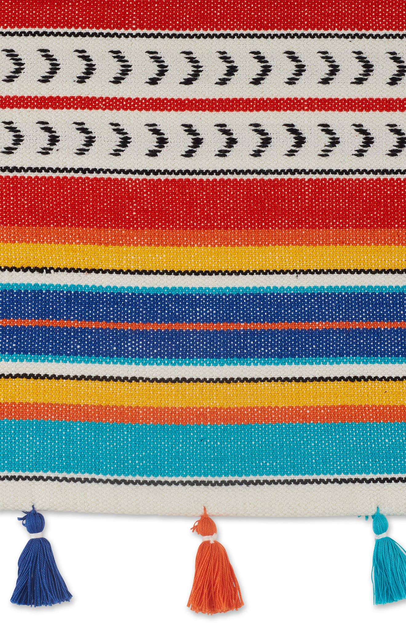 Design Imports Picante Stripe Tassel Table Runner