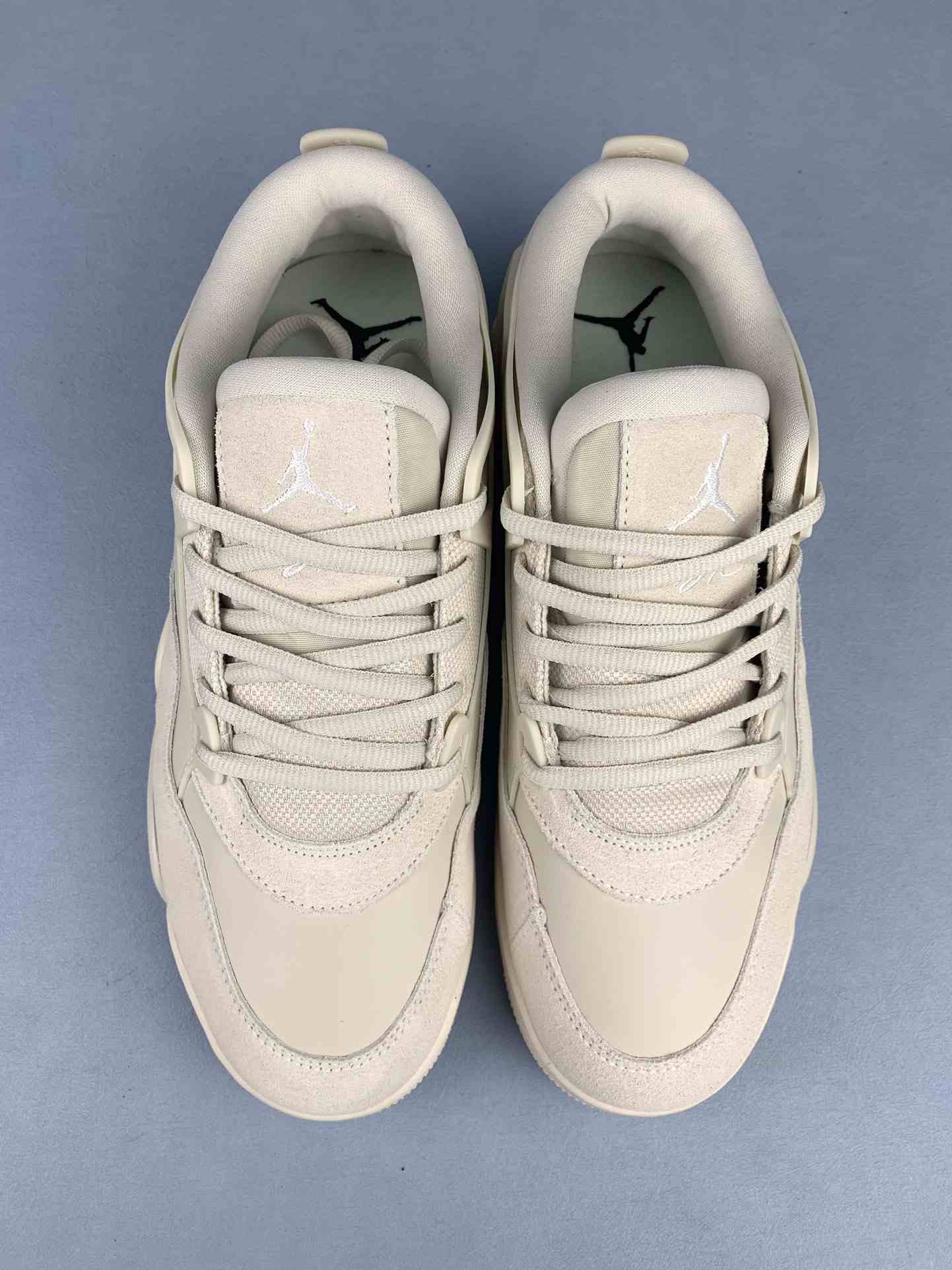 Air Jordan 4 RM 