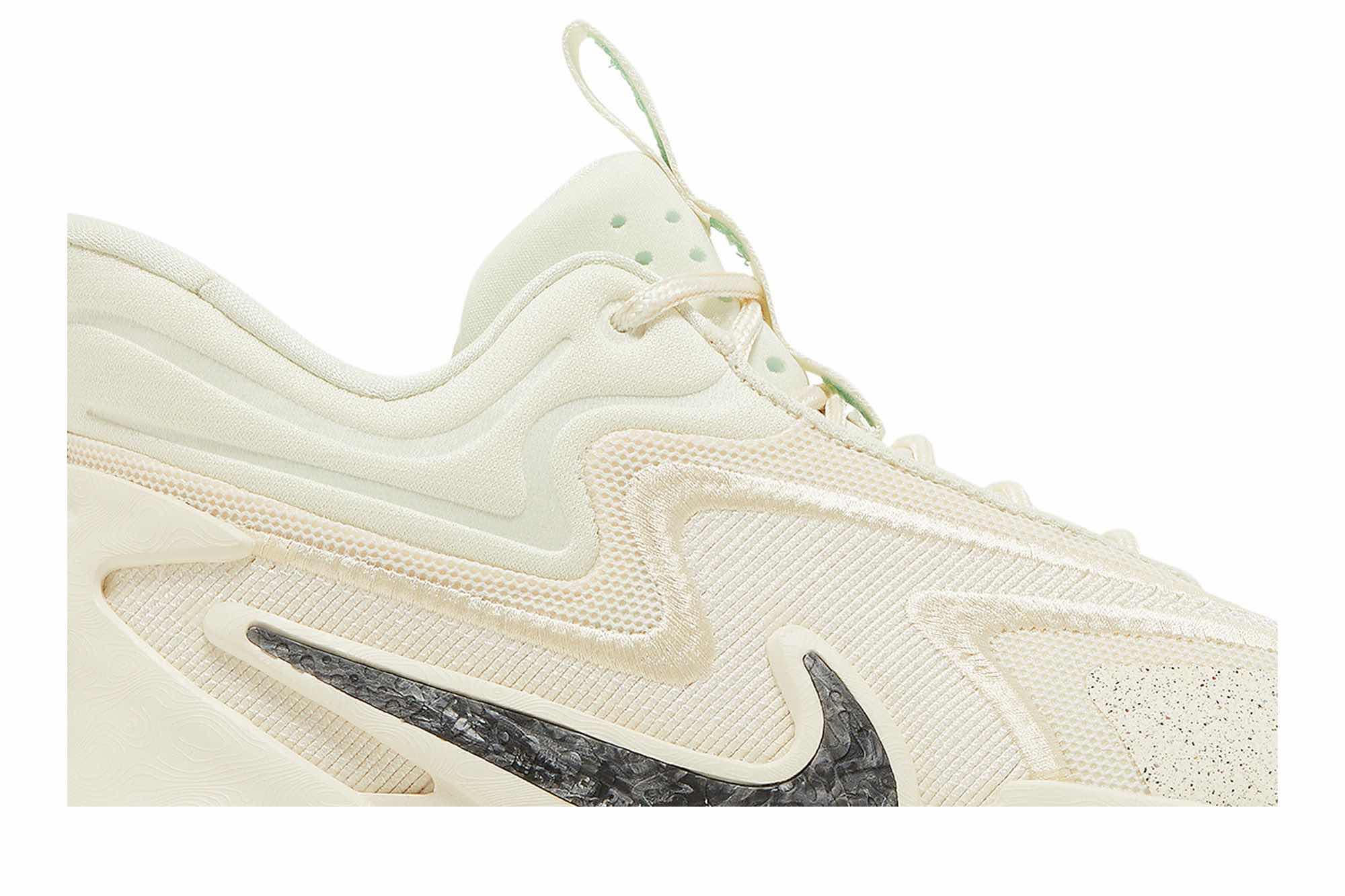 Nike Cosmic Unity 2 EP ‘Coconut Milk’ DH1536-100
