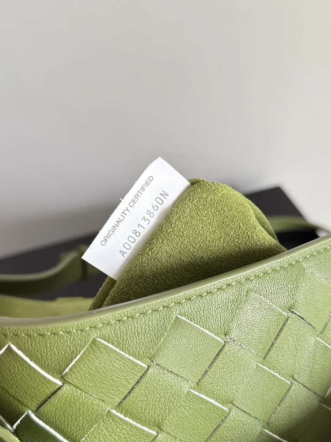 Bottega Veneta Intrecciato Woven Leather Knot Top Handle Bag product photo from LabelPicks