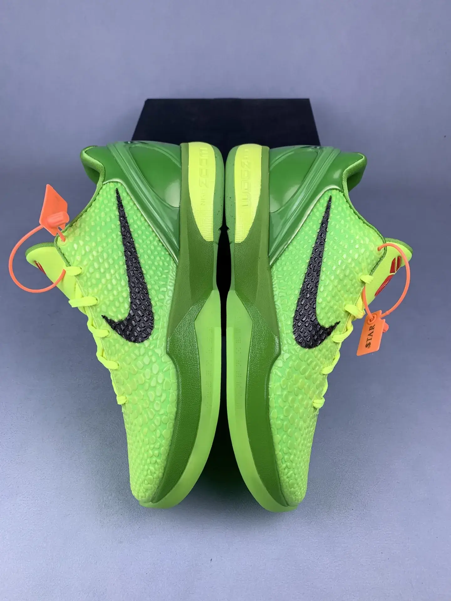 Kobe 6 Protro “Grinch” Basketball Shoes product photo from LabelPicks