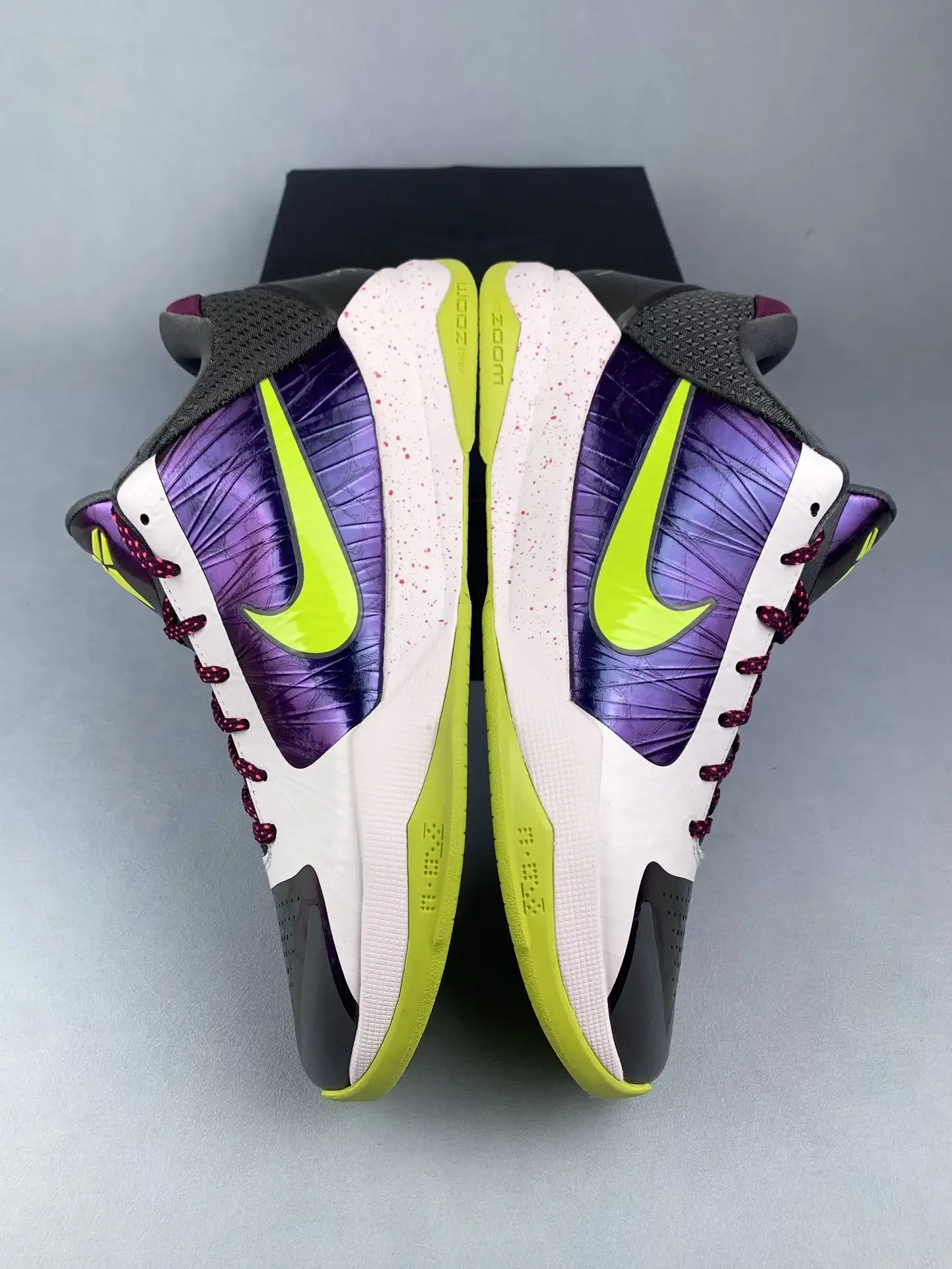 Kobe 5 Protro “Chaos” Basketball Shoes product photo from LabelPicks