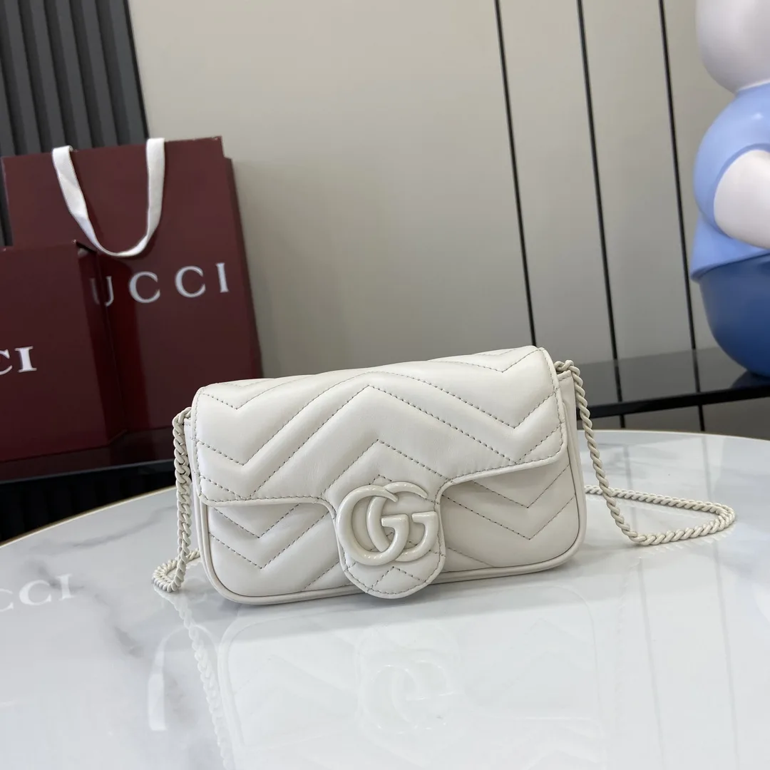 Gucci White Marmont GG Supreme Canvas Shoulder Bag product photo from LabelPicks
