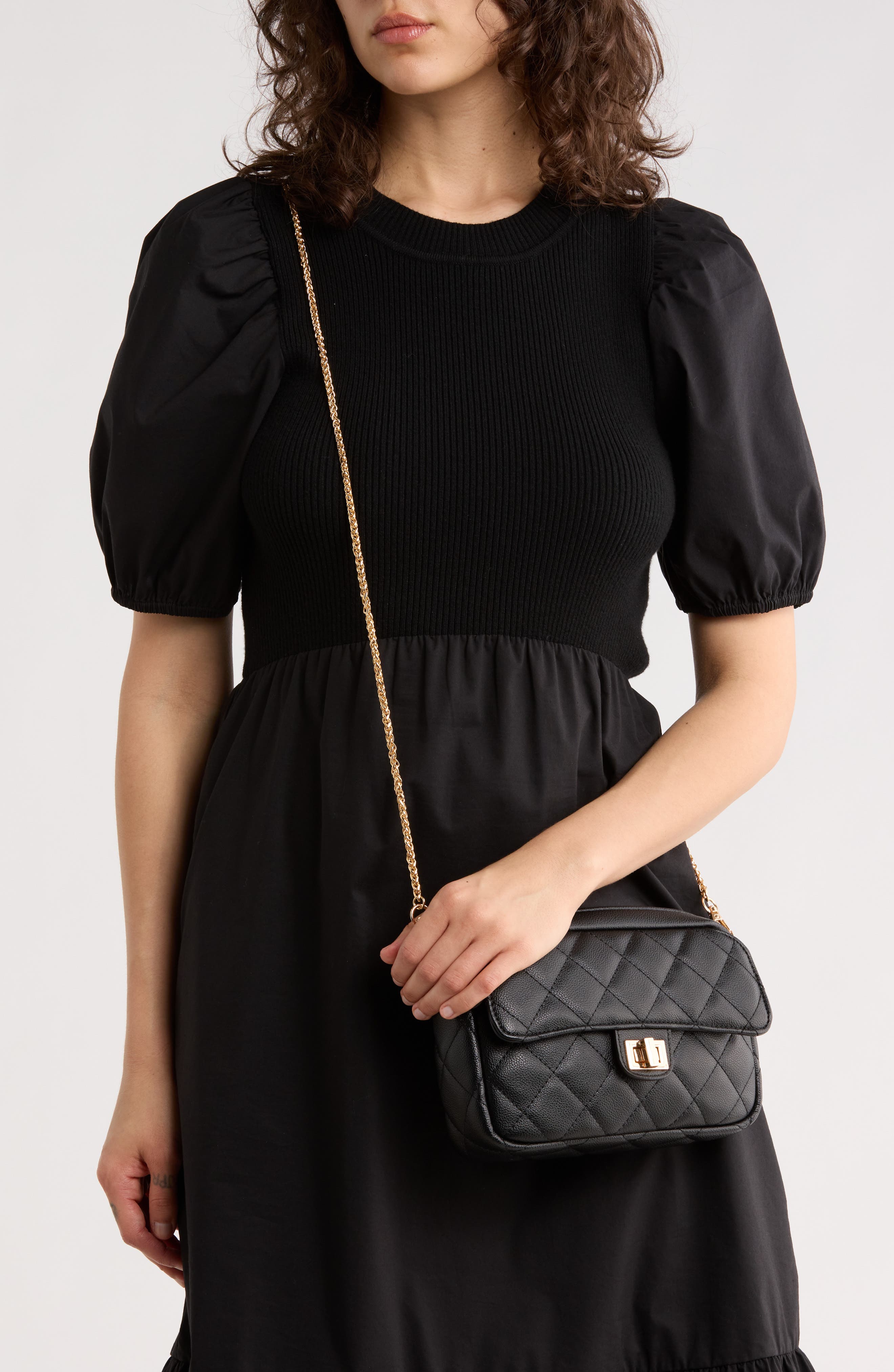 URBAN EXPRESSIONS HANDBAGS Quilted Crossbody Bag