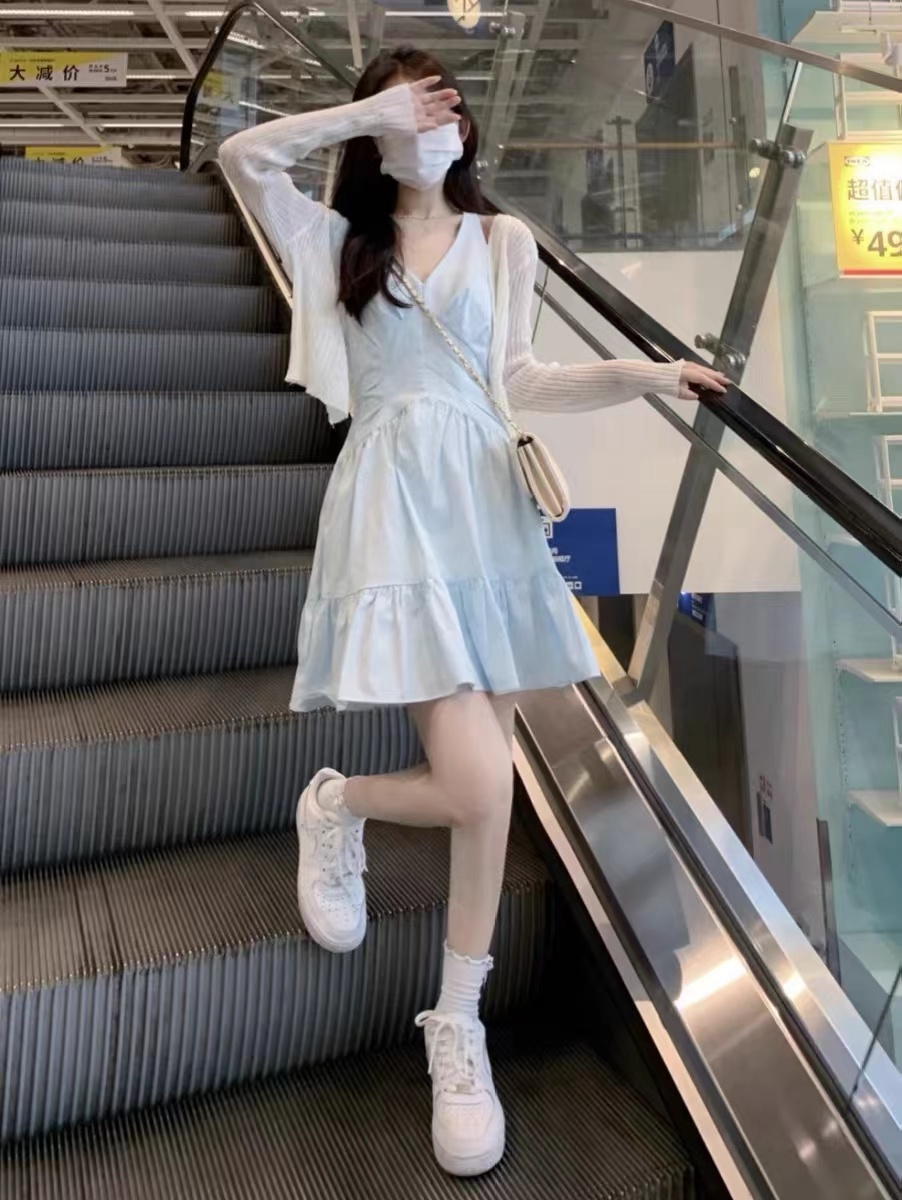High-end knitted top vest skirt two-piece set sweet and gentle dress