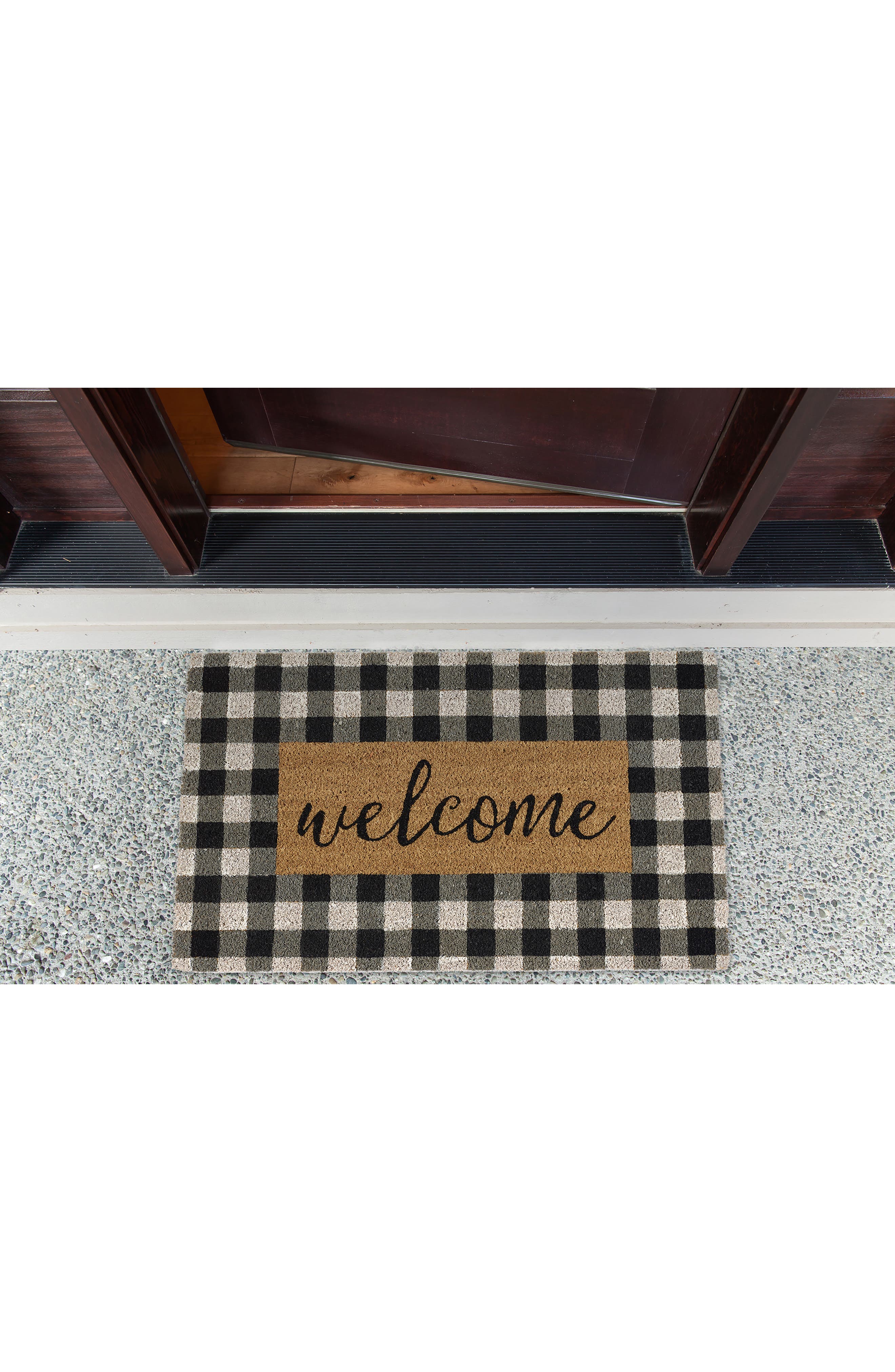 Design Imports Checkers Welcome Doormat