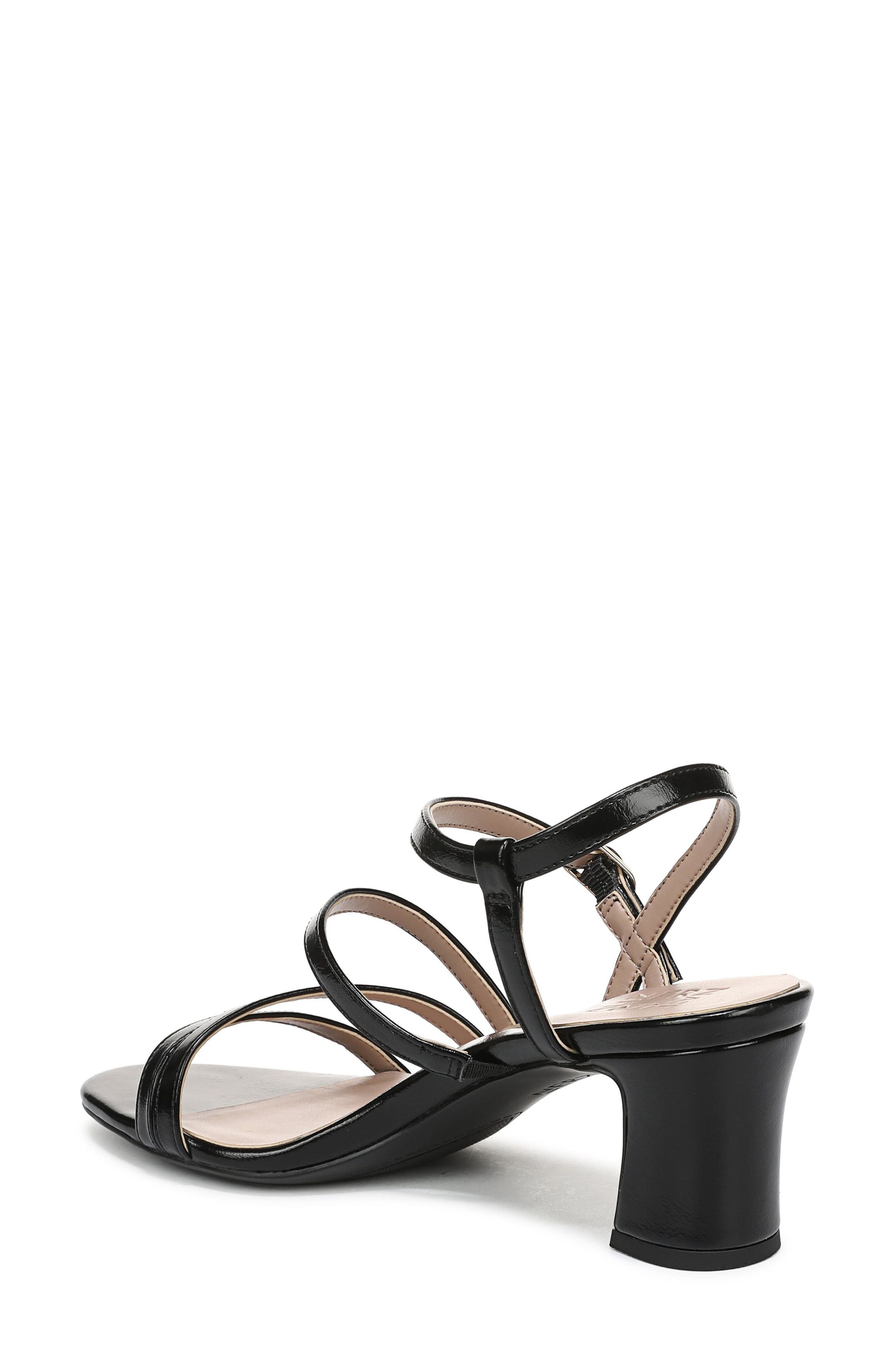 Naturalizer Nellie Block Heel Sandal