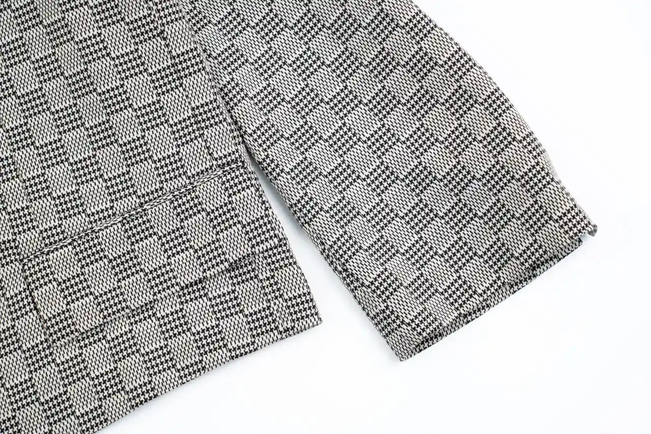 Louis Vuitton Grey Houndstooth Casual Blazer product photo from LabelPicks
