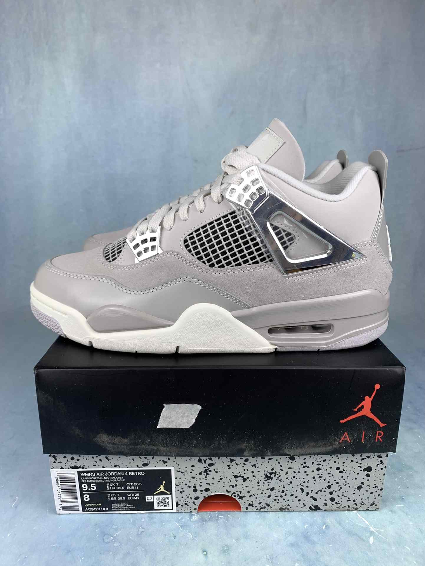 Air Jordan 4 