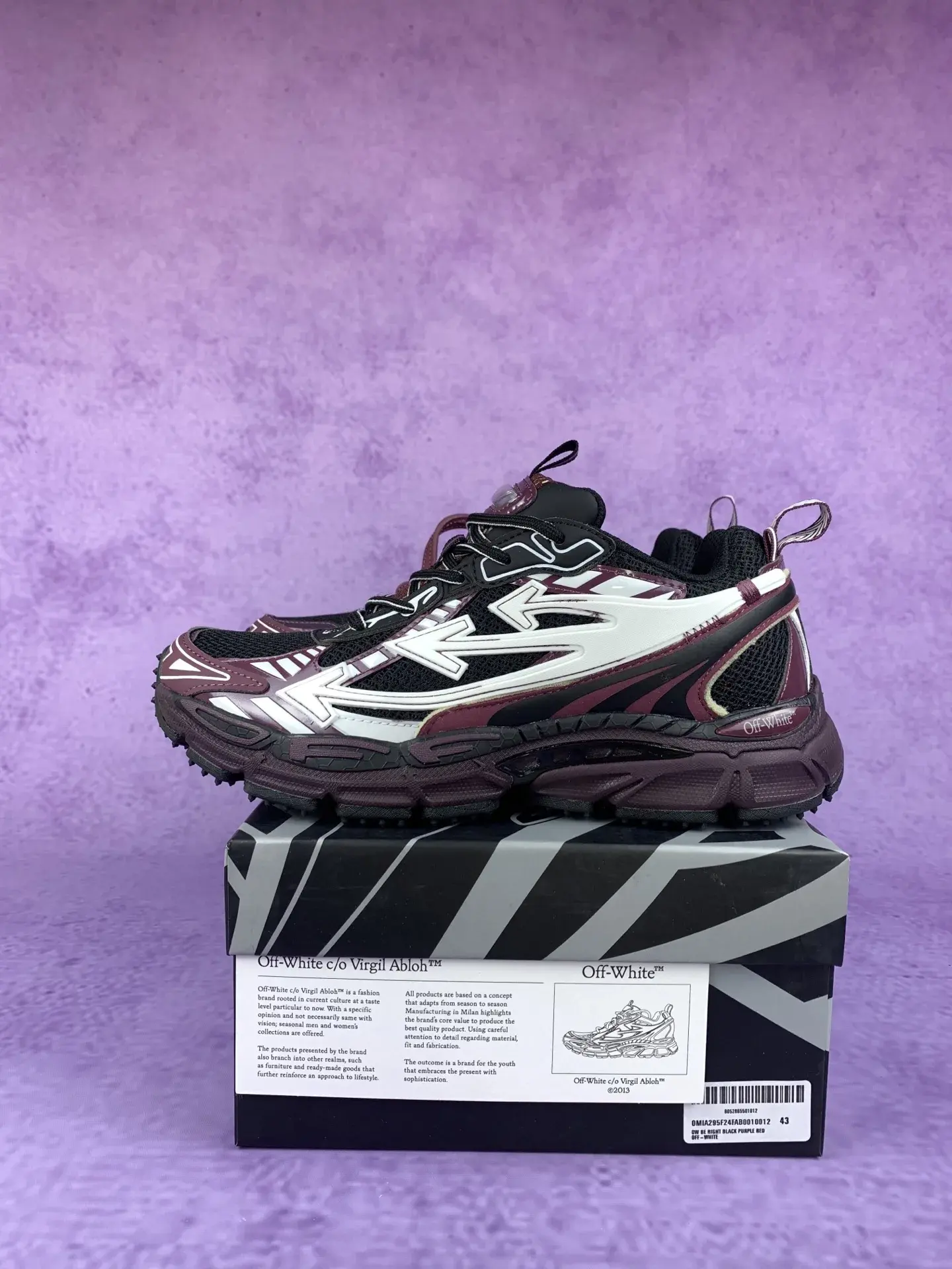 Be Right Back Sneakers product photo from LabelPicks